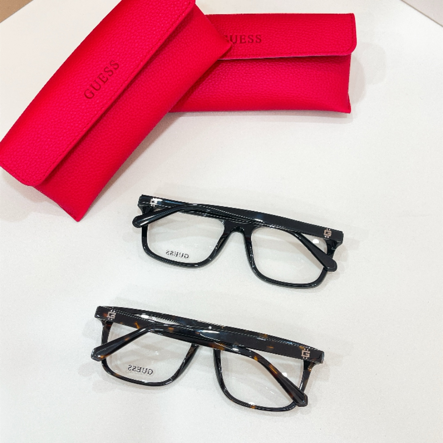 GUES*🫟🫟🫟Model：GU50328 🫟🫟🫟Size：55口18-145 🫟🫟🫟原装货品～～