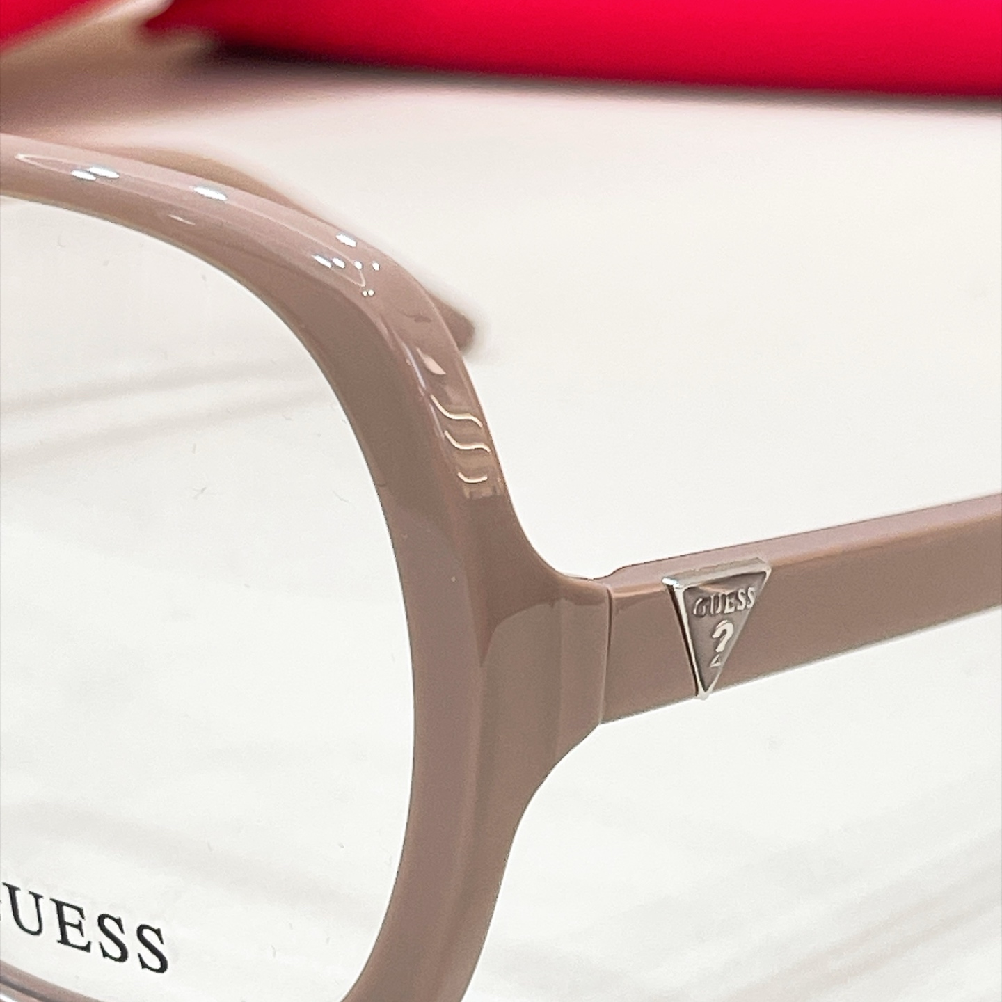 GUES*🫟🫟🫟Model：GU50434 🫟🫟🫟Size：58口16-140 🫟🫟🫟原装货品～～