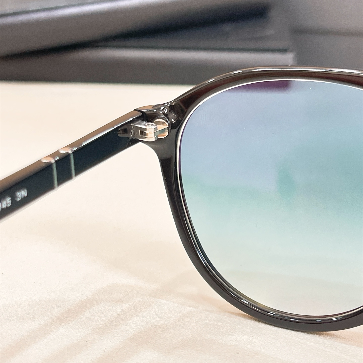 Persol🌟🌟🌟MODEL：OPO3302S 🌟🌟🌟SIZE：55口19-145🌟🌟🌟