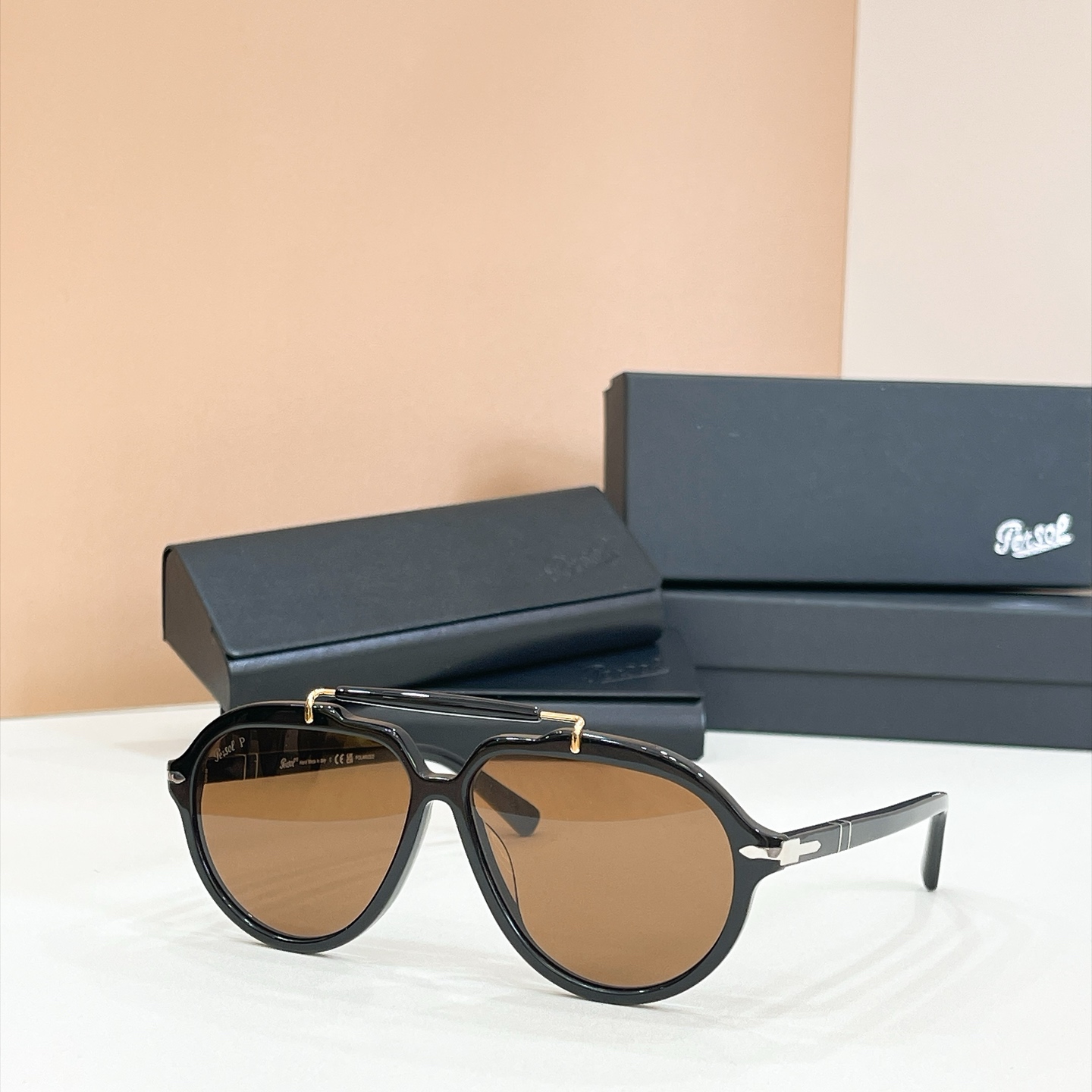 Persol🌟🌟🌟MODEL：0202 🌟🌟🌟SIZE：57口13-140🌟🌟🌟