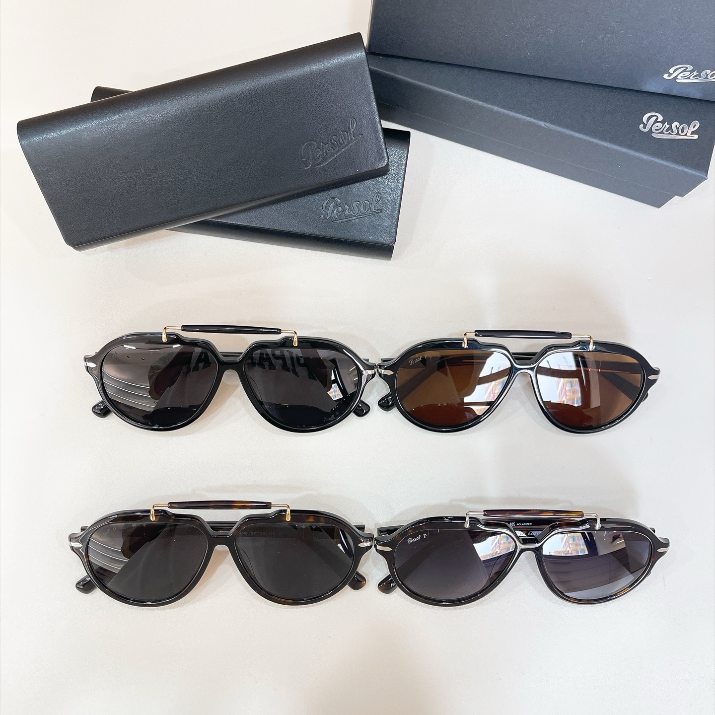 Persol🌟🌟🌟MODEL：0202 🌟🌟🌟SIZE：57口13-140🌟🌟🌟