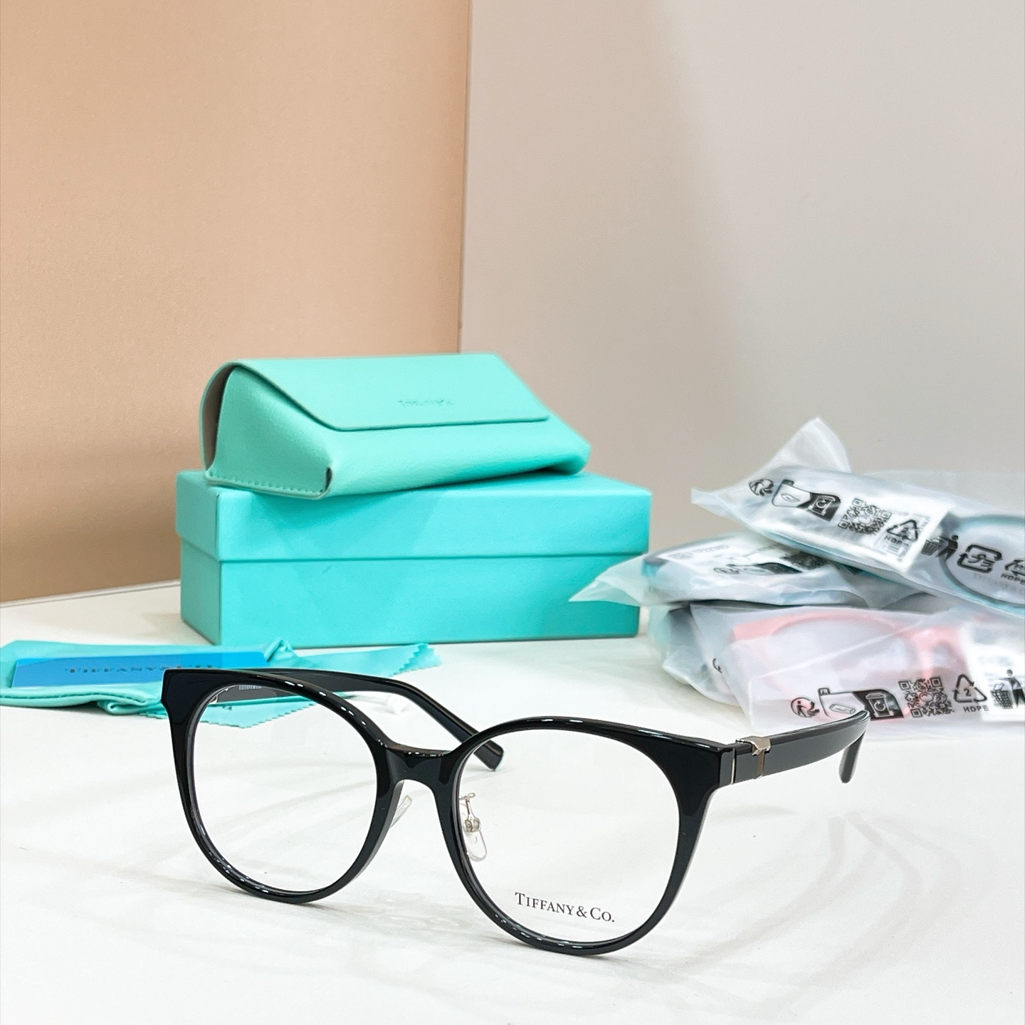 TIFFANY&Co.✨✨✨MODEL：TF 2238D ✨✨✨ SIZE：53口18-145 ✨✨✨高版本～～