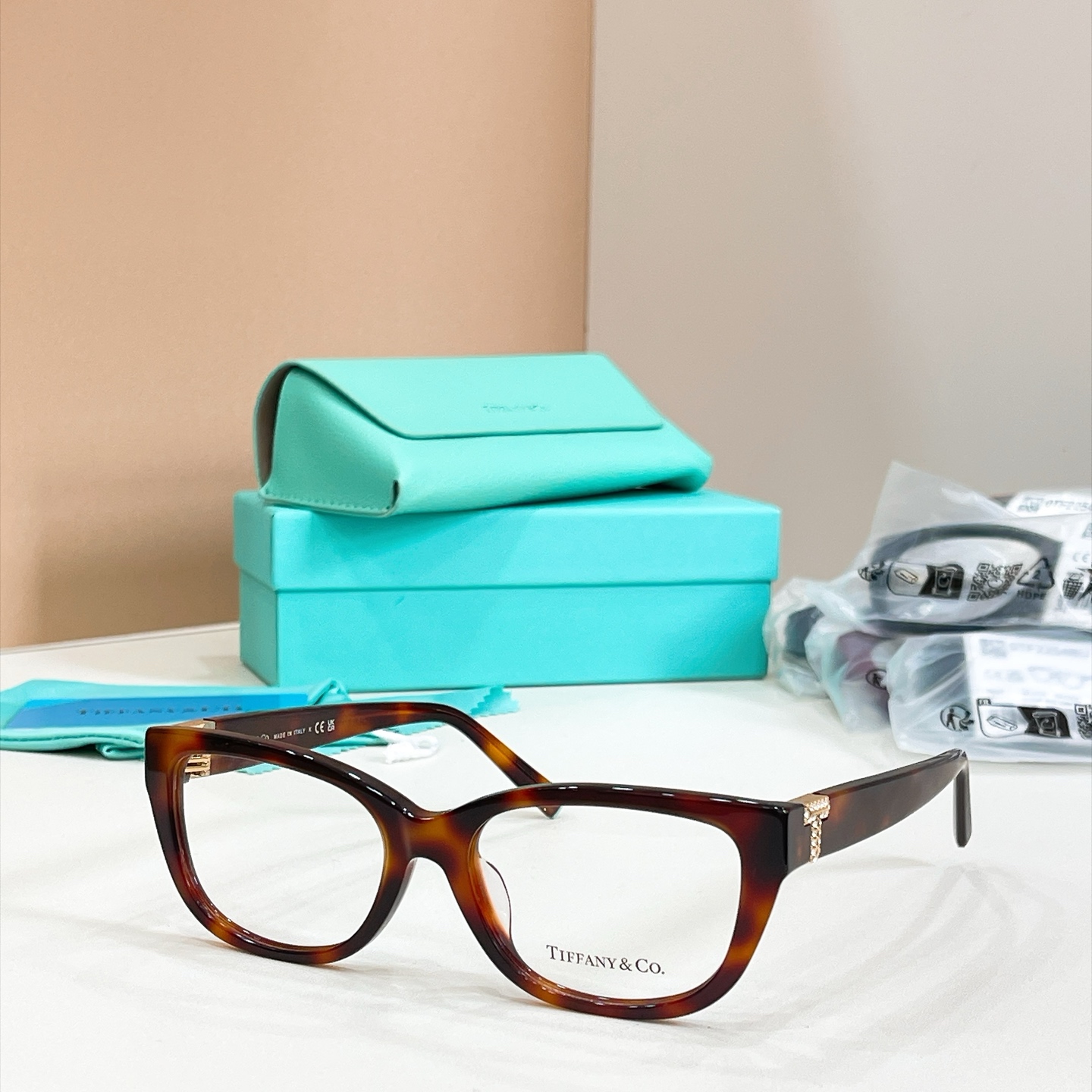 TIFFANY&Co.✨✨✨MODEL：TF 2254BU   ✨✨✨ SIZE：54口17-140 ✨✨✨高版本～～