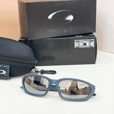 OAKLE*🍂🍂🍂MODEL:9530🍂🍂🍂SIZE:58口17-140🍂🍂🍂 OAKLE*🍂🍂🍂MODEL:9530🍂🍂🍂SIZE:58口17-140🍂🍂🍂