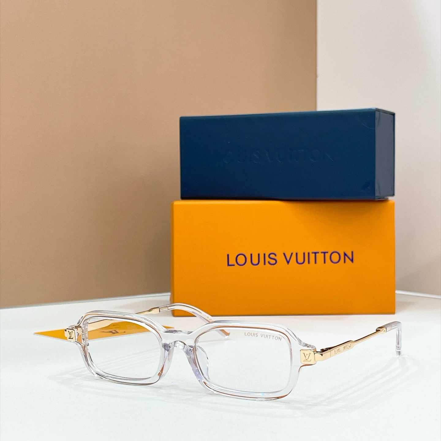 LOUIS VUITTON✨✨✨MODEL：Z3557U ✨✨✨ SIZE：51口19-145✨✨