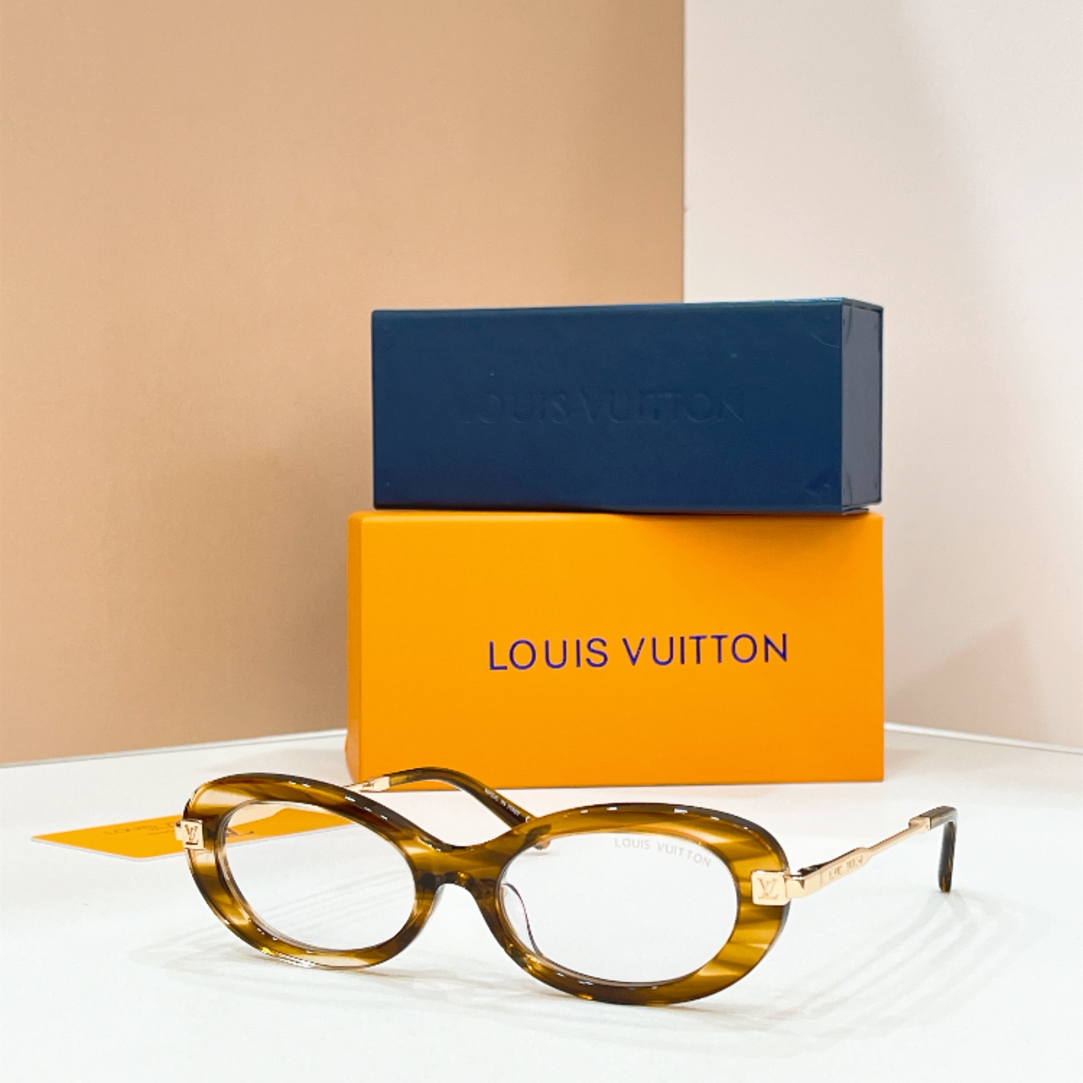 LOUIS VUITTON✨✨✨MODEL：Z3556U ✨✨✨ SIZE：53口19-145✨✨