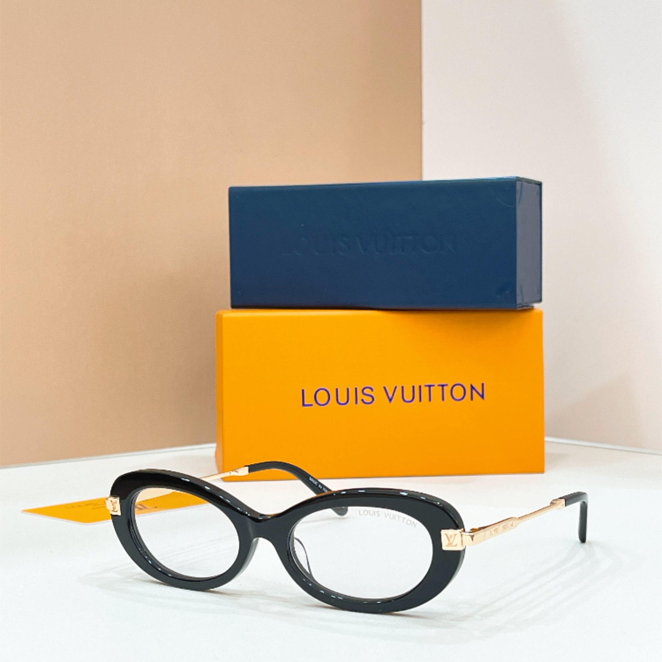 LOUIS VUITTON✨✨✨MODEL：Z3556U ✨✨✨ SIZE：53口19-145✨✨