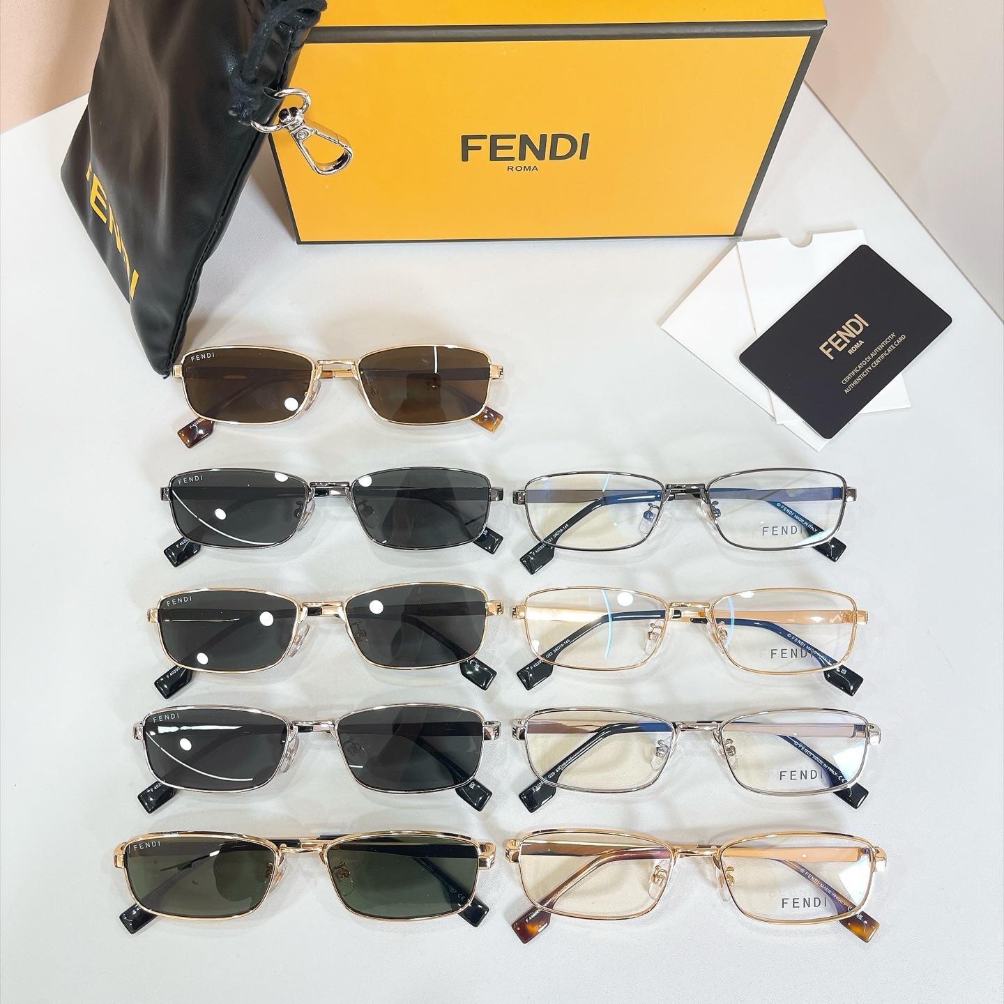 FENDI✨✨✨MODEL：FE40292U✨✨ SIZE：55口18-145✨✨✨