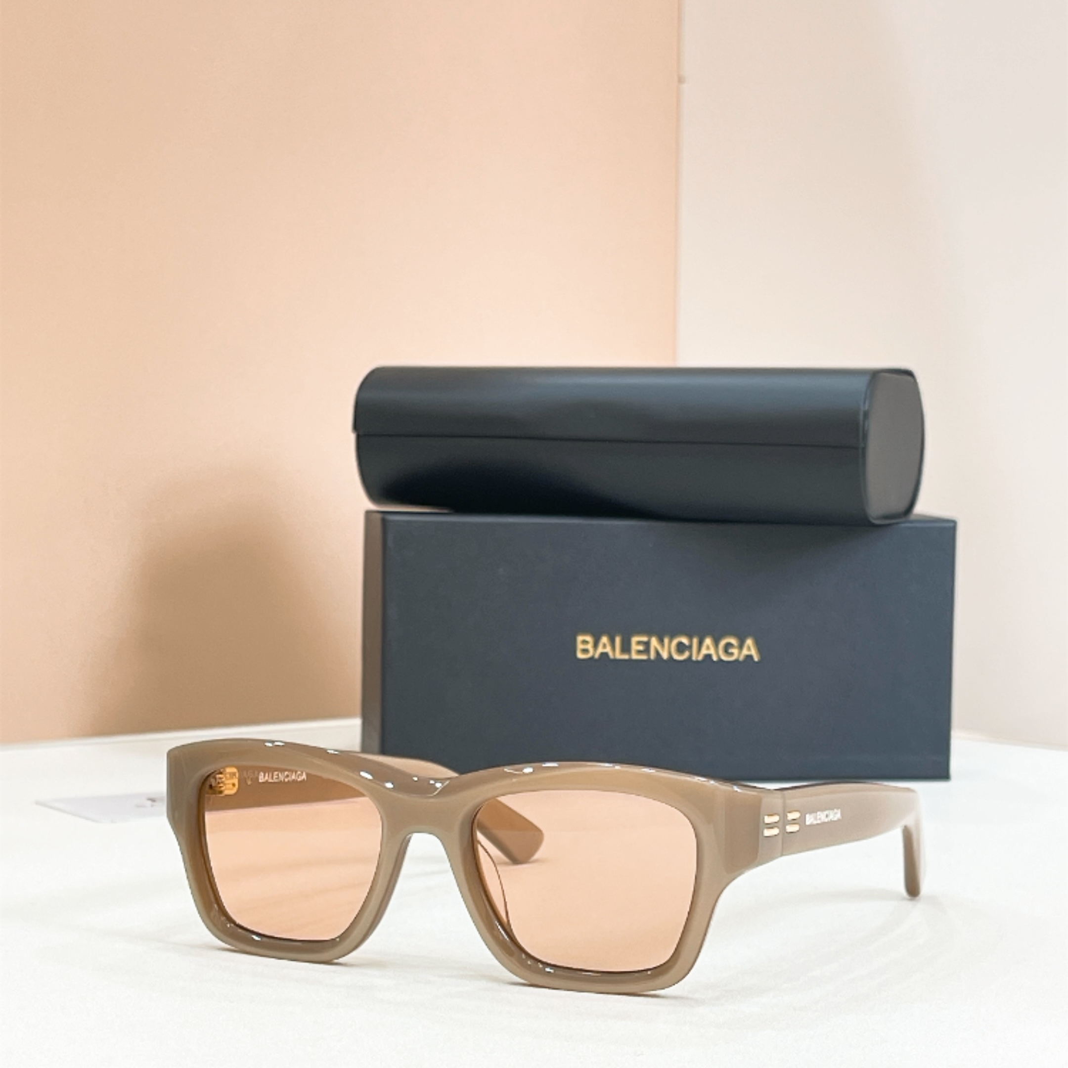 BALENCIAG*巴黎*世家⚜️⚜️⚜️MODEL：BB7081⚜️⚜️⚜️SIZE：50口19-140⚜️⚜️⚜️