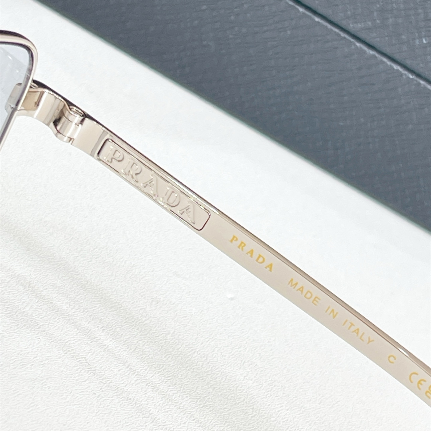 PRAD*✨✨✨MODEL： PR D54S✨✨✨SIZE：56口19-148✨✨✨ 