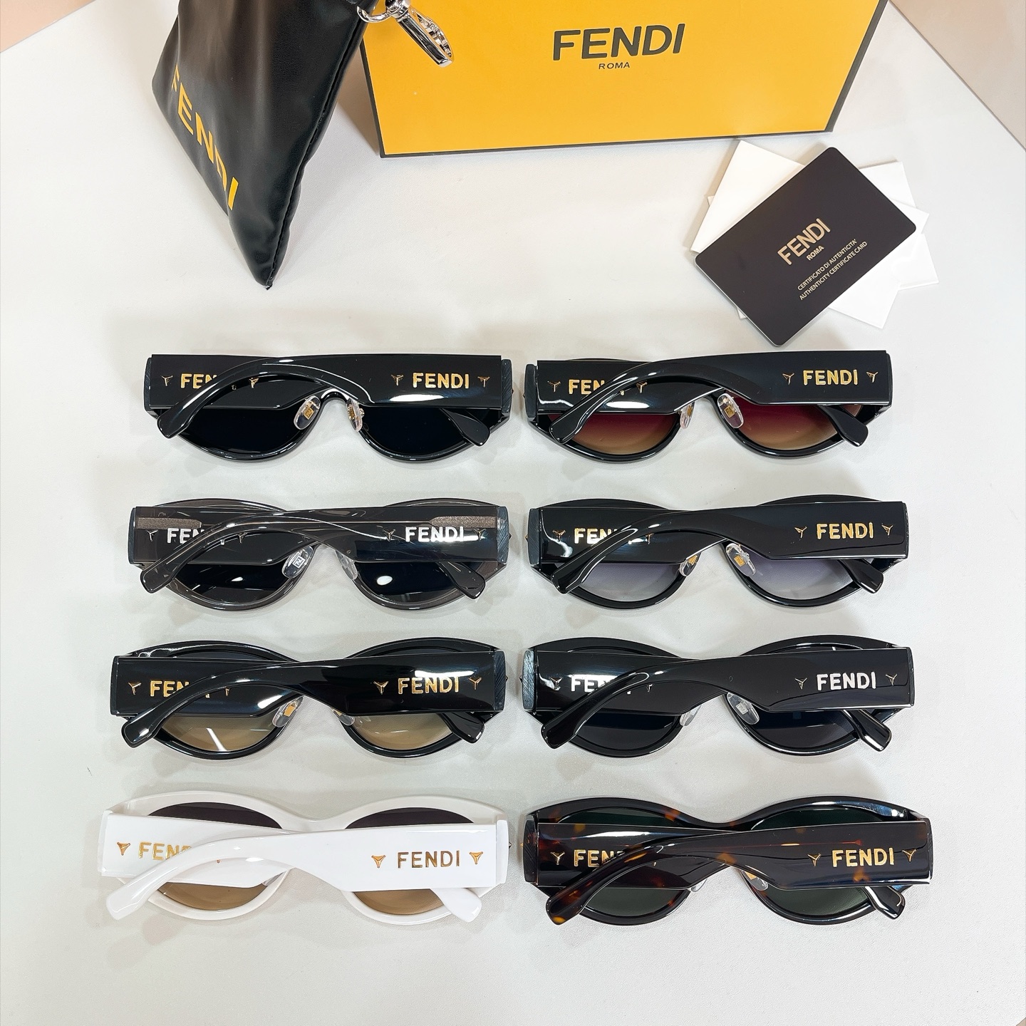 FENDI✨✨✨MODEL：FE40239I✨✨ SIZE：57口18-140✨✨✨