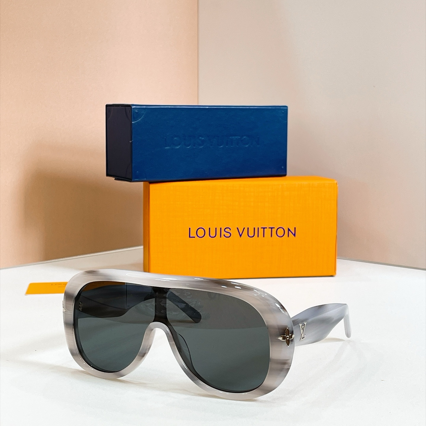 LOUIS VUITTON Sunglasses Acetate One-Piece