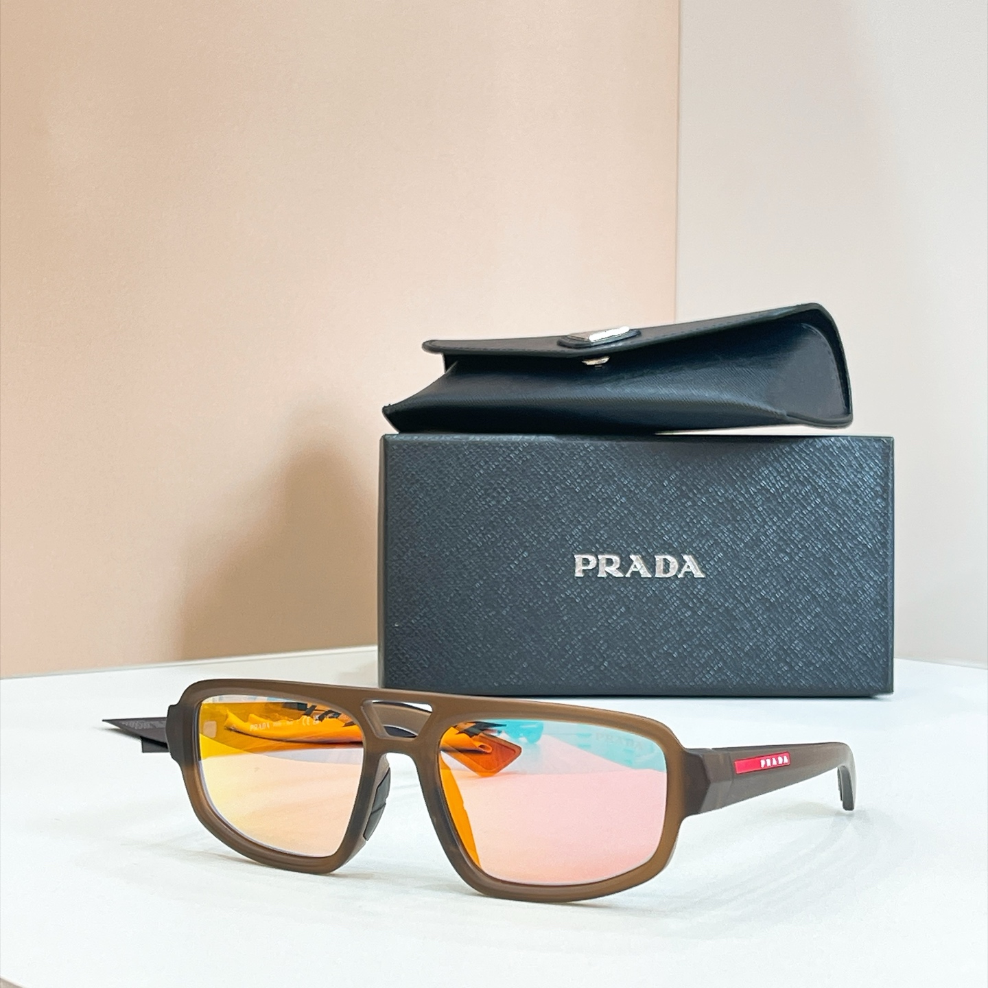 PRAD*✨✨✨MODEL：SPR B11-U✨✨✨SIZE：57口18-145✨✨✨ 