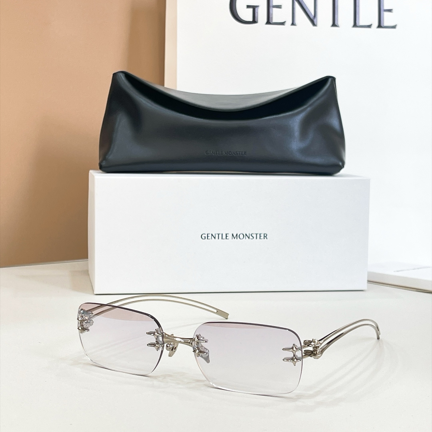 GENTLE MONSTE*🐼🐼🐼MODEL：TETRA🐼🐼🐼size：59口17-135🐼🐼🐼