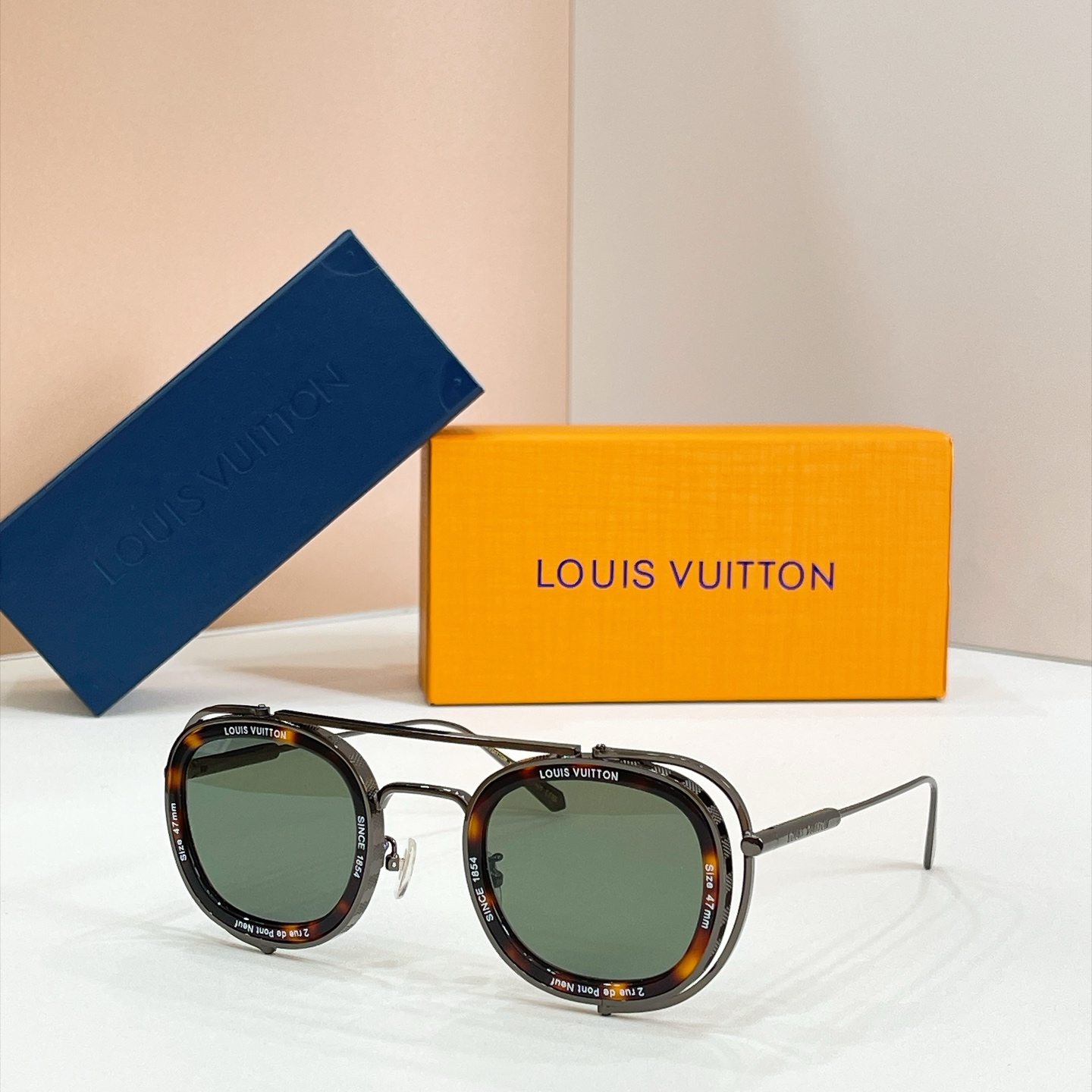 LOUIS VUITTO*✨✨✨MODEL：Z2213U✨✨✨ SIZE：48口29-147✨✨✨