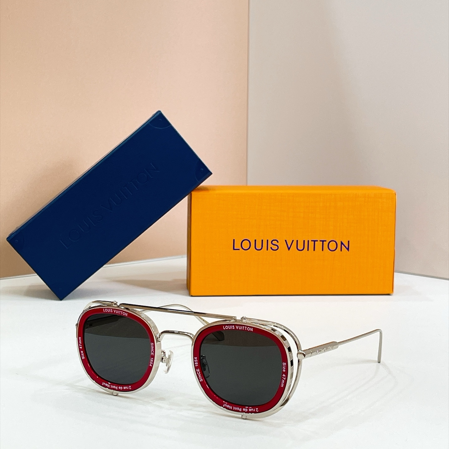 LOUIS VUITTO*✨✨✨MODEL：Z2213U✨✨✨ SIZE：48口29-147✨✨✨