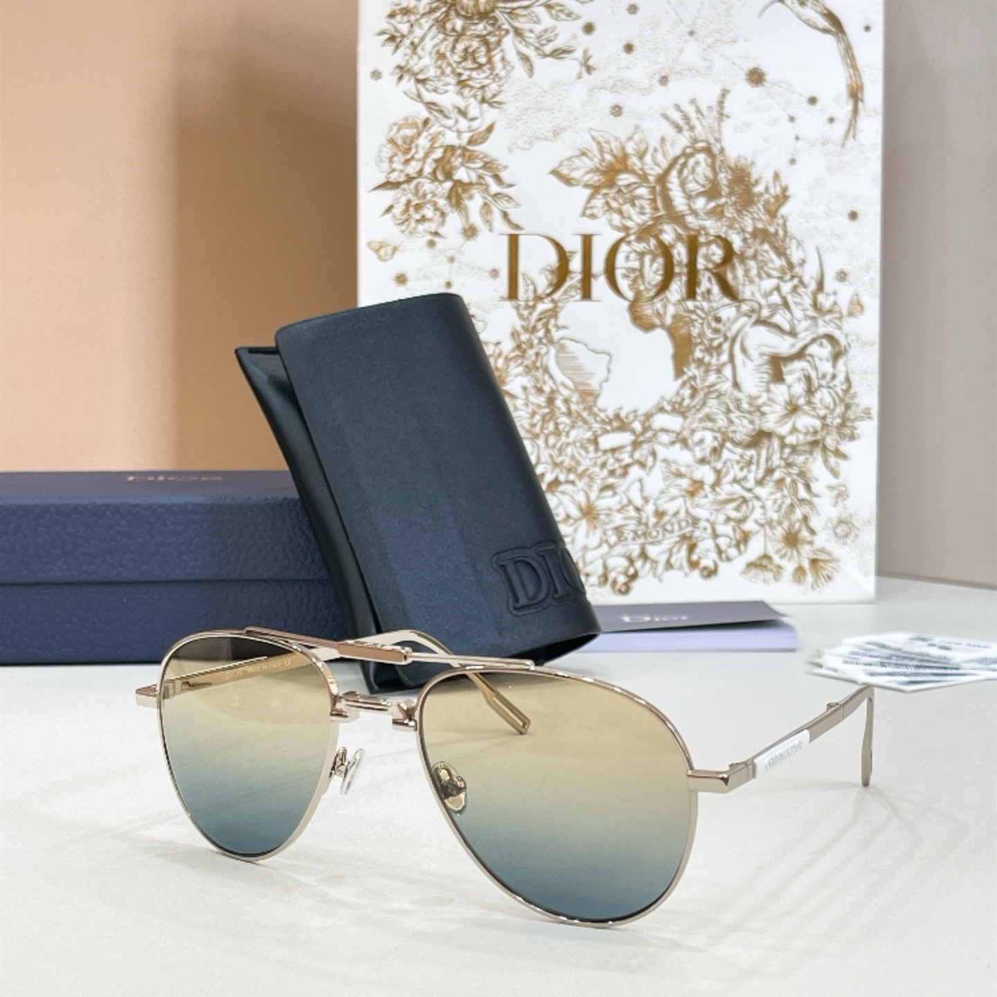DIO*🌟🌟🌟Model：Dior 90AIU🌟🌟🌟SIZE：56口19-145🌟🌟折叠款～～