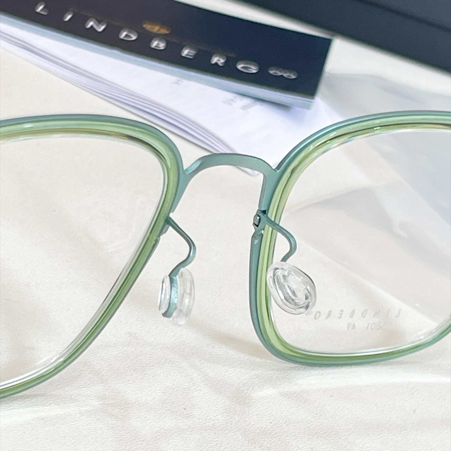 LINDBER*🌟🌟🌟MODEL：5801🌟🌟🌟Size：49口21-140🌟🌟🌟易烊千玺同款～钛～～,盒子➕45