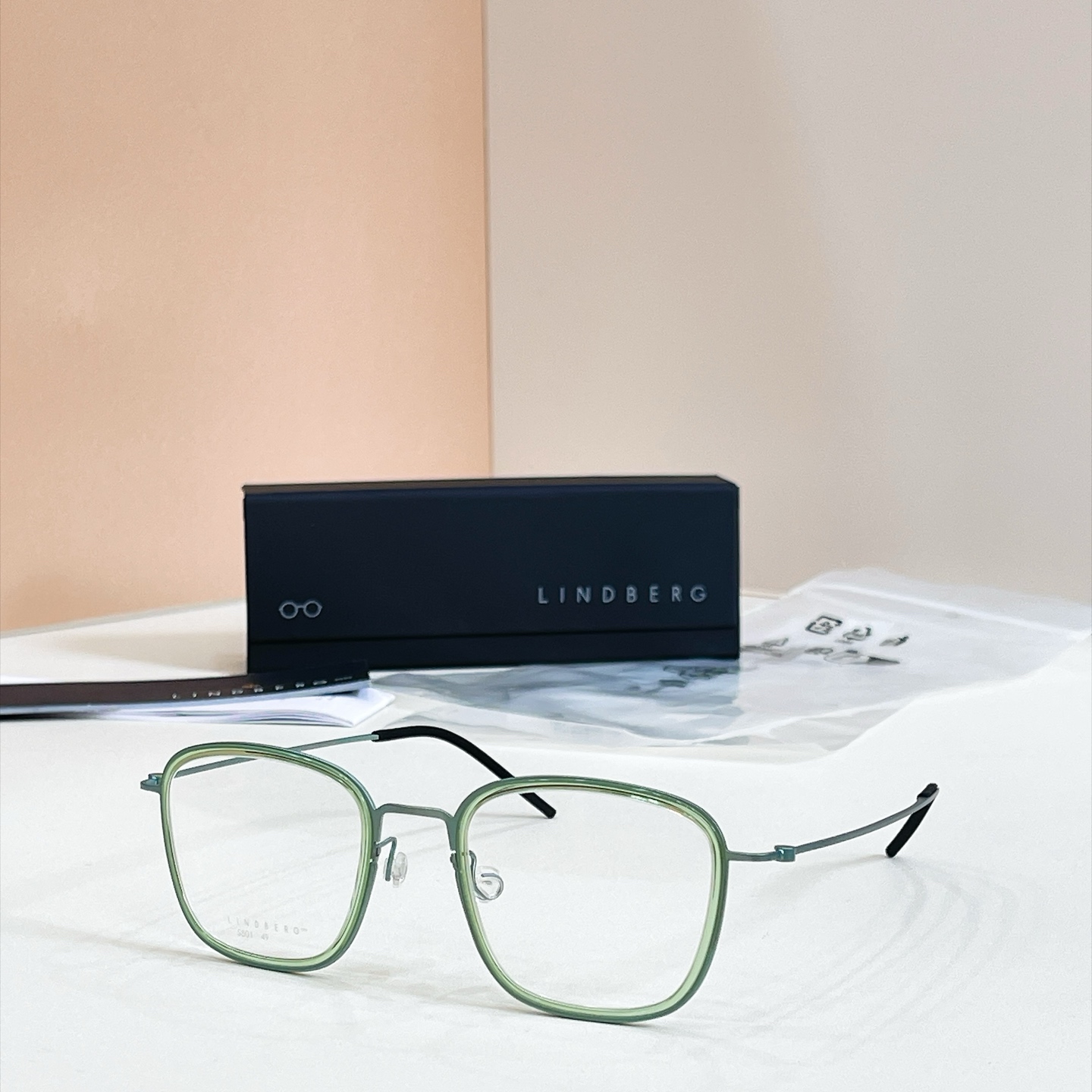 LINDBER*🌟🌟🌟MODEL：5801🌟🌟🌟Size：49口21-140🌟🌟🌟易烊千玺同款～钛～～,盒子➕45