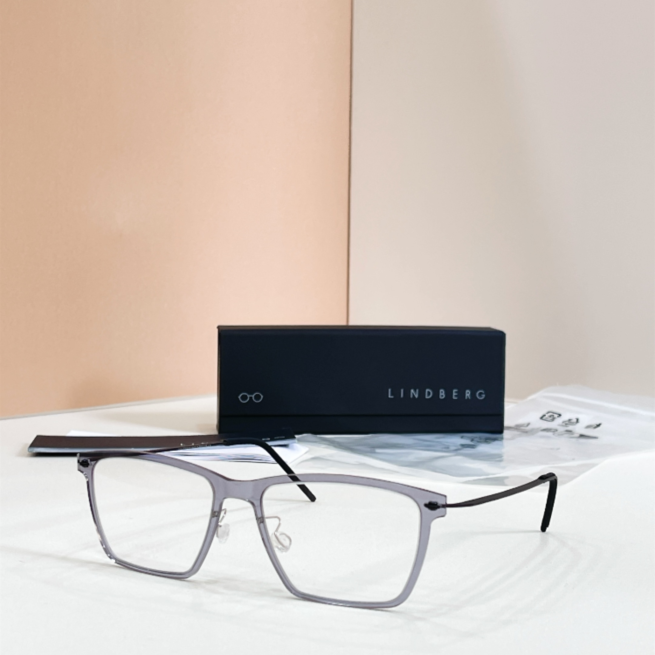 LINDBER*🌟🌟🌟MODEL：6646🌟🌟🌟Size：54口18-145🌟🌟🌟钛～～,盒子➕45