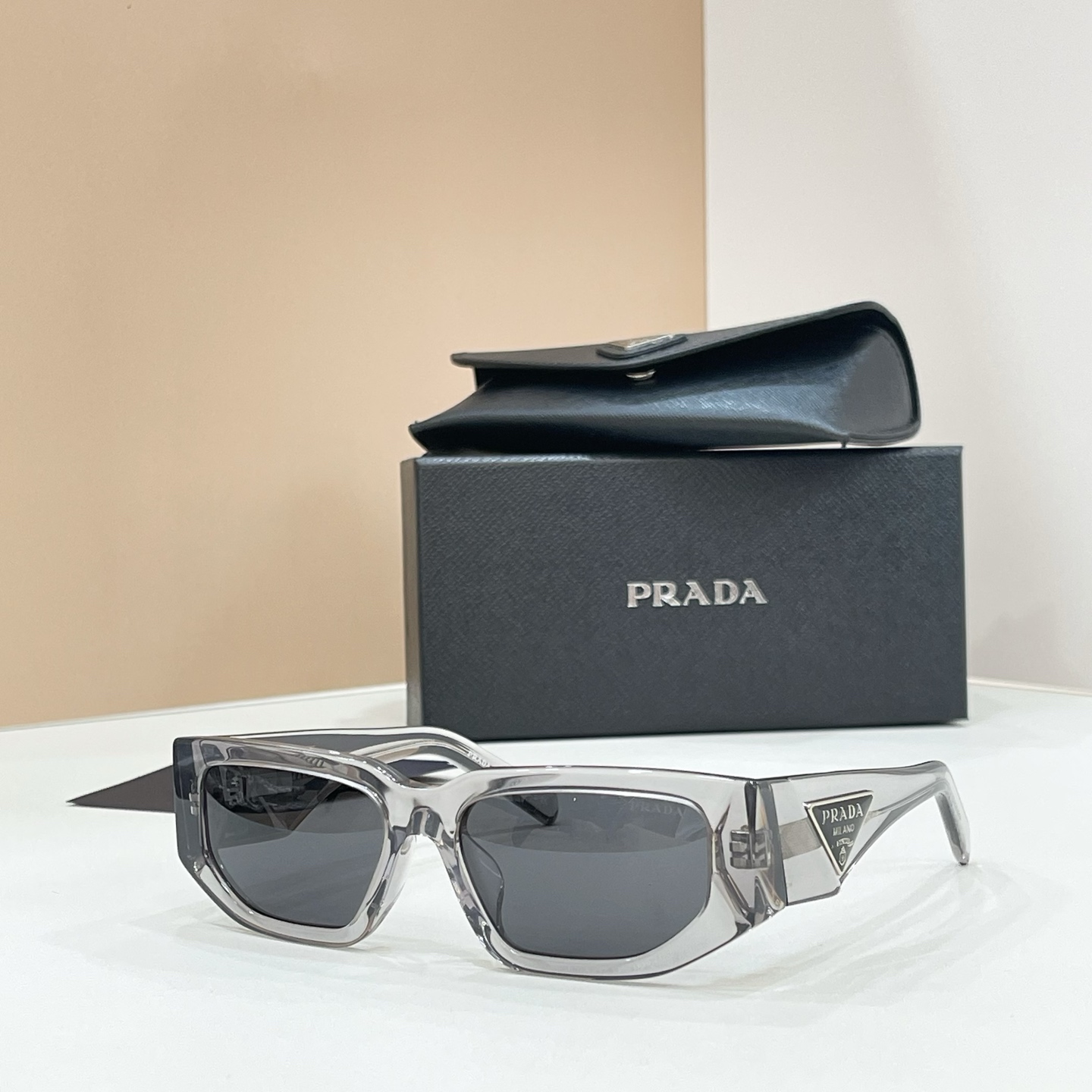 PRAD*✨✨✨MODEL：SPR 09Z✨✨✨SIZE：54口18-140✨✨✨ 