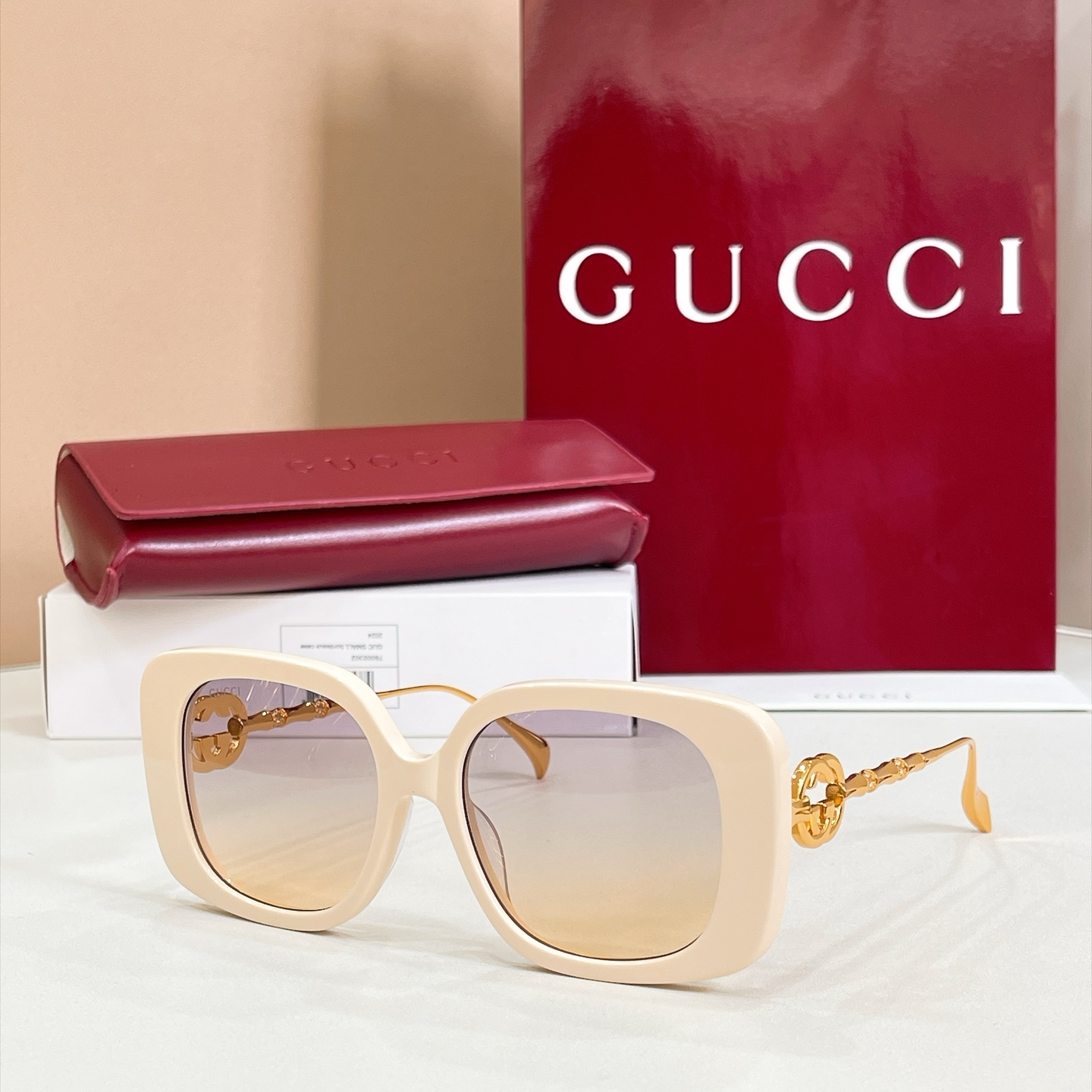 GUCC*🐝🐝🐝MODEL：GG7559S🐝🐝🐝SIZE：55口18-152🐝🐝