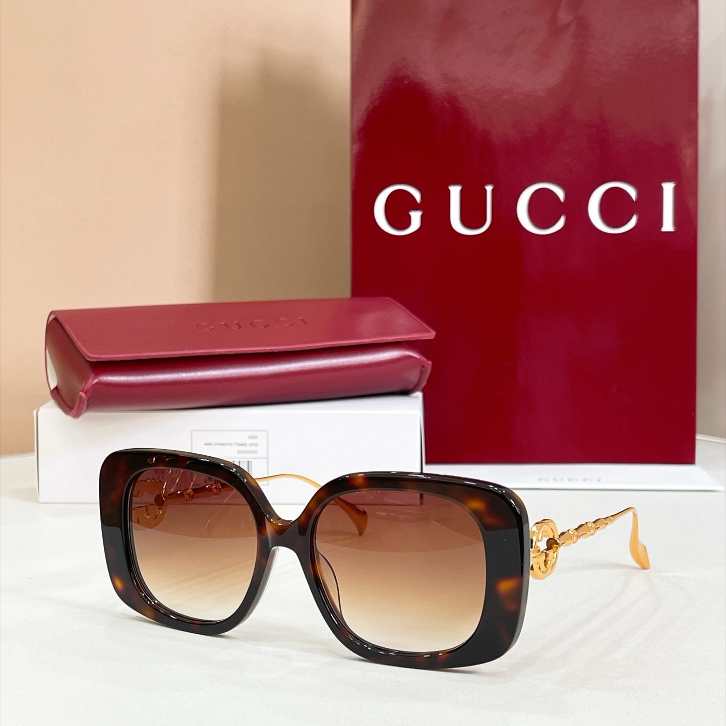 GUCC*🐝🐝🐝MODEL：GG7559S🐝🐝🐝SIZE：55口18-152🐝🐝
