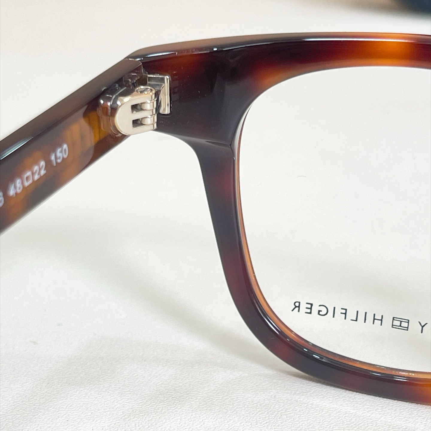TOMMY  HILFIGE*✨✨✨MODEL：TH 2126✨✨✨SIZE：48口22-150✨✨✨ 