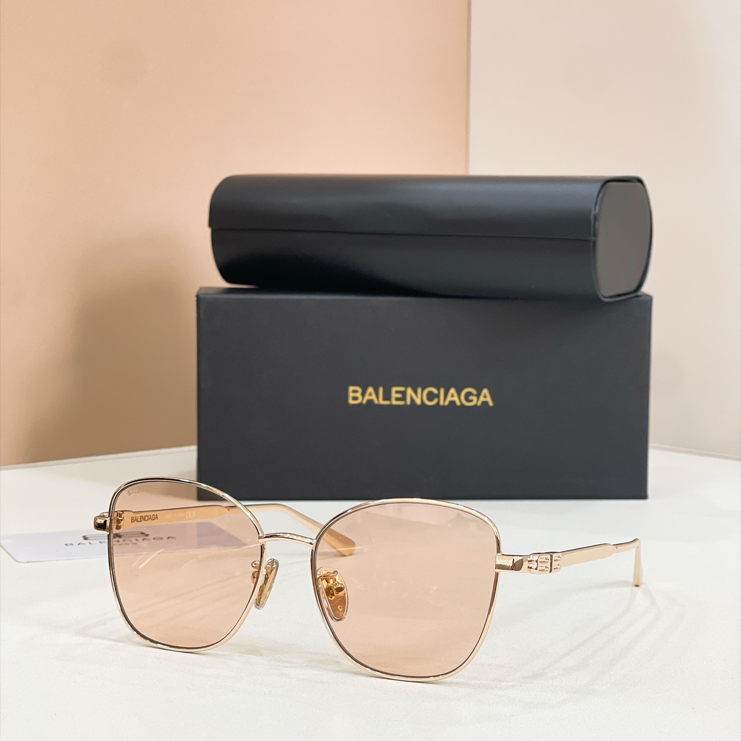 ￼ BALENCIAG*巴黎*世家⚜️⚜️⚜️MODEL：BB0591O⚜️⚜️⚜️SIZE：54口15-145⚜️⚜️