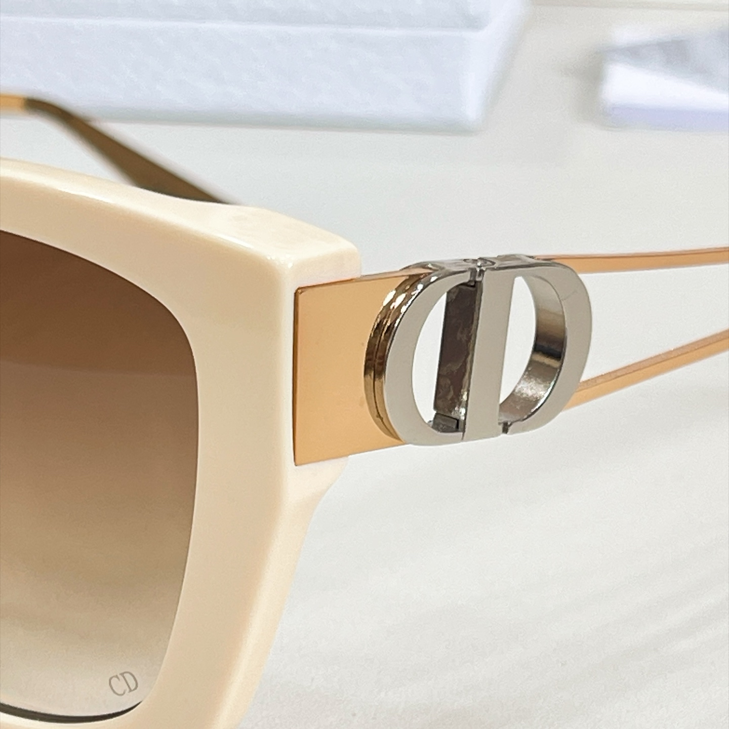 DIO*🌟🌟🌟Model：30Montaigne S13F🌟🌟🌟SIZE：54口19-135🌟🌟🌟