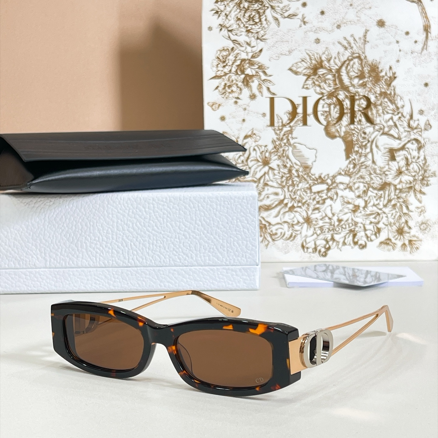 DIO*🌟🌟🌟Model：30Montaigne S14F🌟🌟🌟SIZE：54口17-130🌟🌟🌟