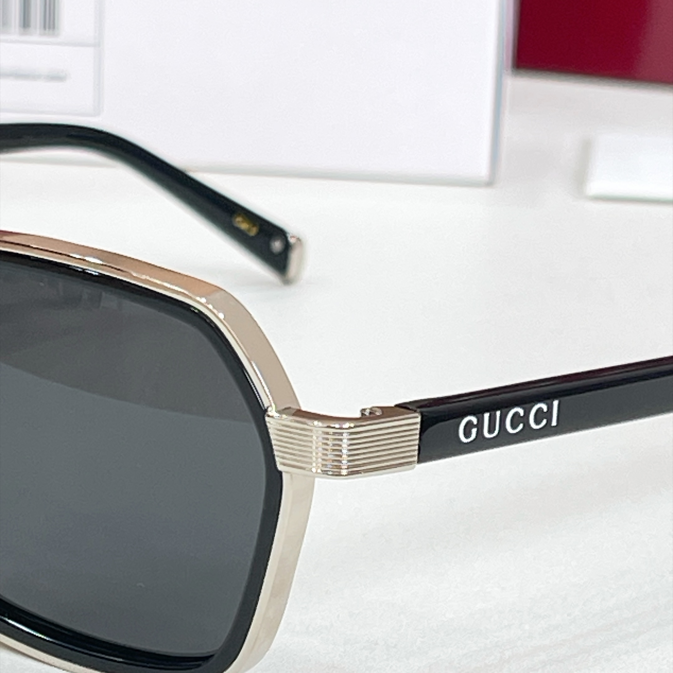 GUCC*🐝🐝🐝MODEL：GG2074S🐝🐝🐝SIZE：51口22-145🐝🐝