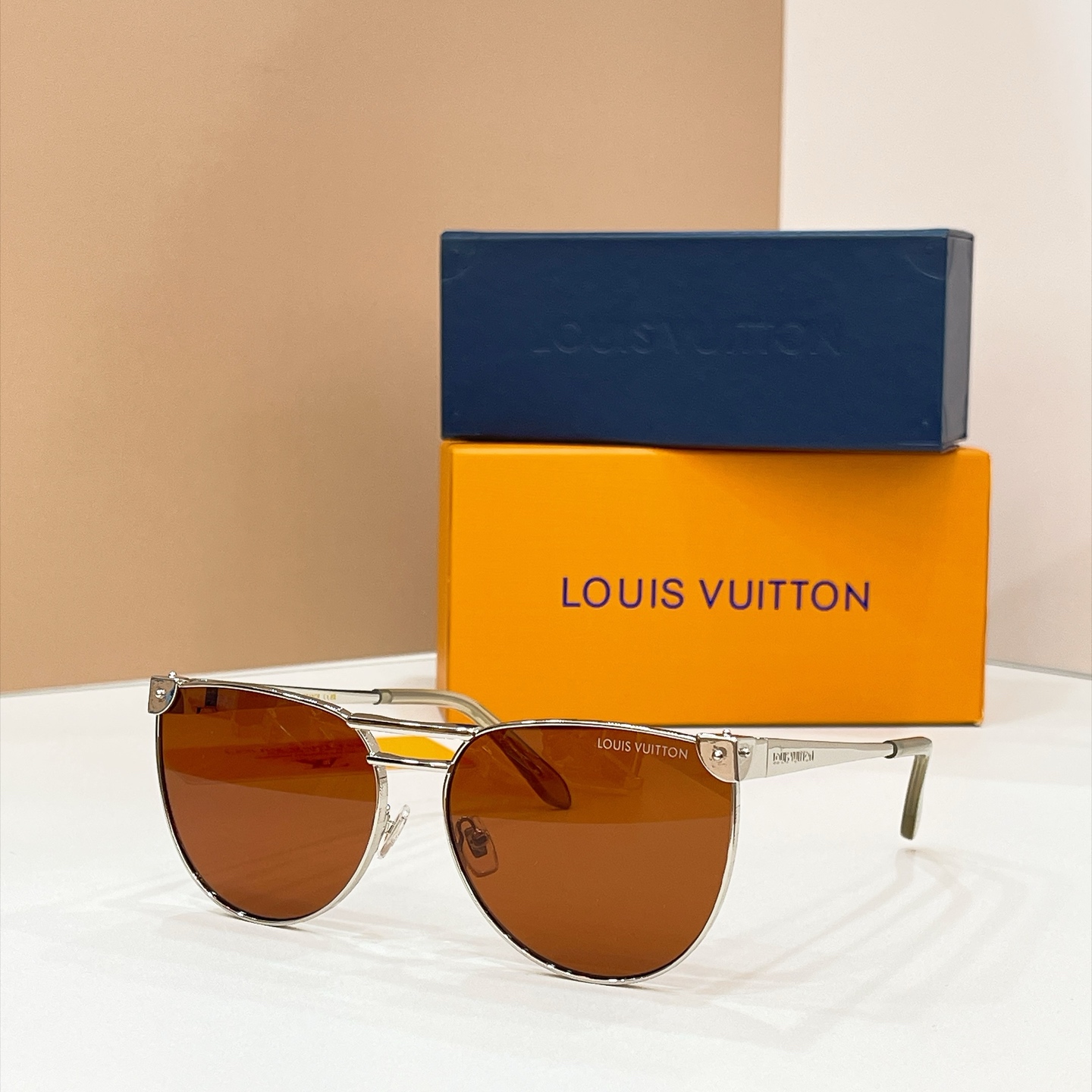 LOUIS VUITTO*✨✨✨MODEL：Z7329U✨✨✨ SIZE：62口16-145✨✨✨