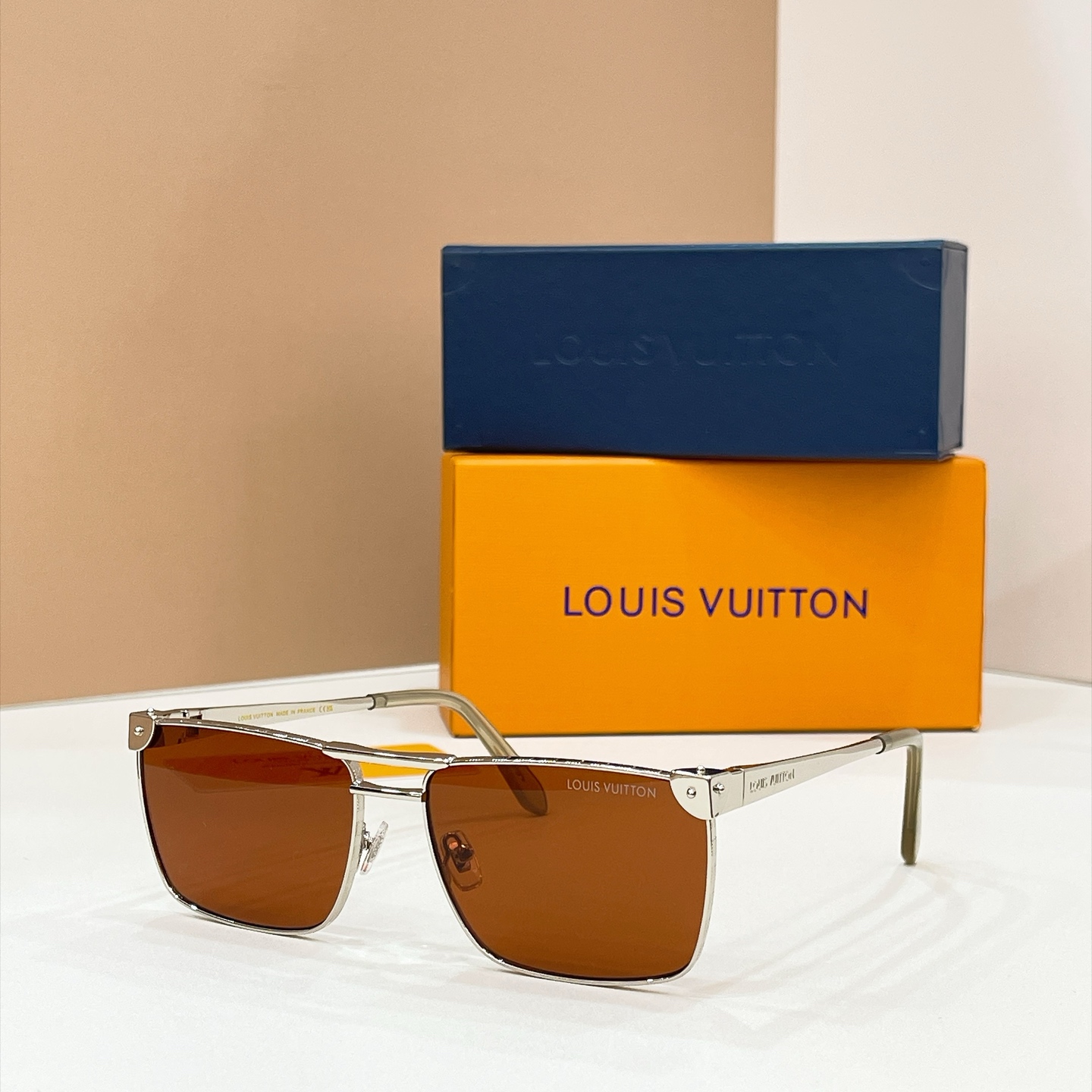 LOUIS VUITTO*✨✨✨MODEL：Z3208U✨✨✨ SIZE：62口17-145✨✨✨