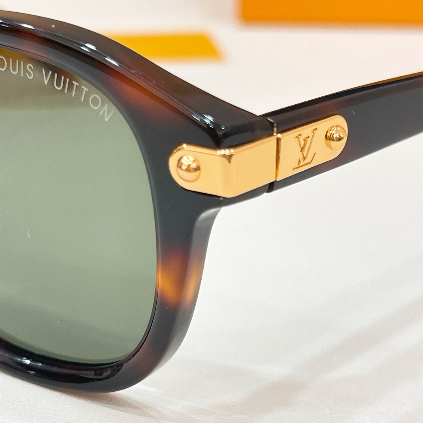 LOUIS VUITTO*✨✨✨MODEL：Z3075U✨✨✨ SIZE：53口17-145✨✨✨