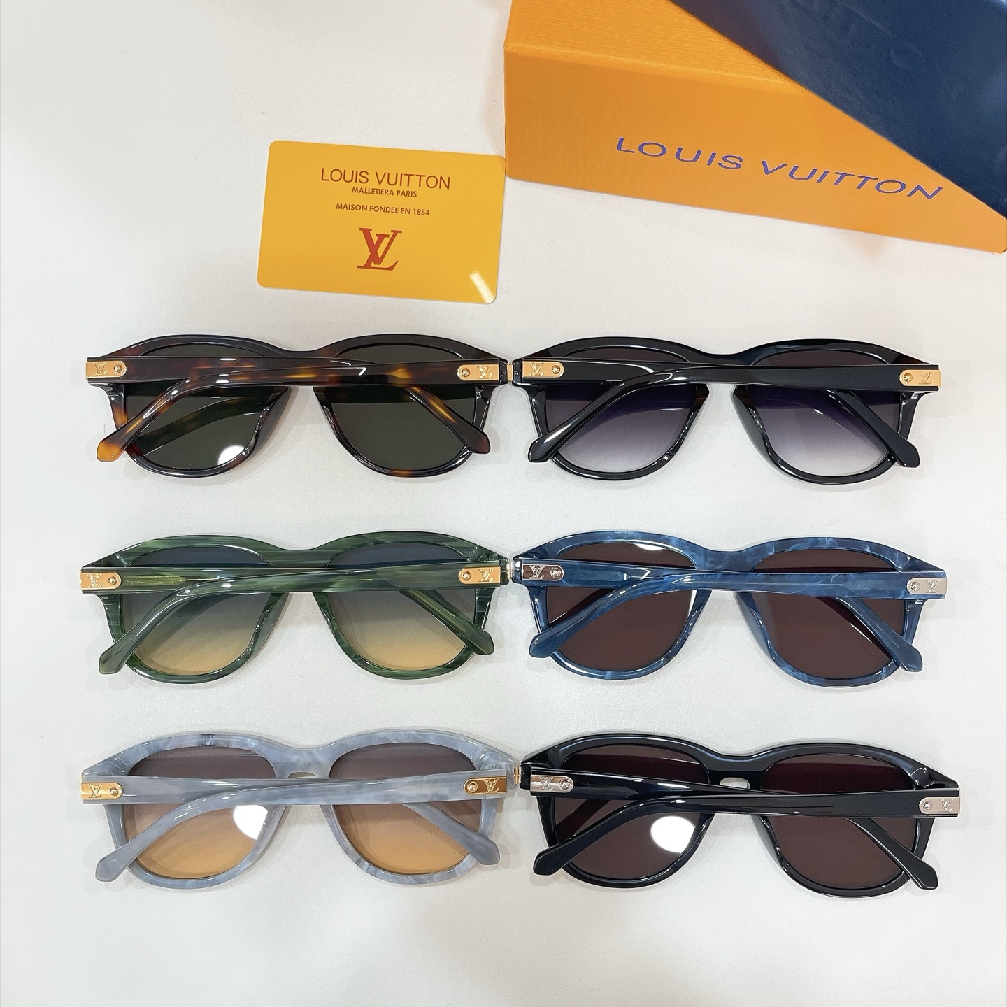 LOUIS VUITTO*✨✨✨MODEL：Z3075U✨✨✨ SIZE：53口17-145✨✨✨