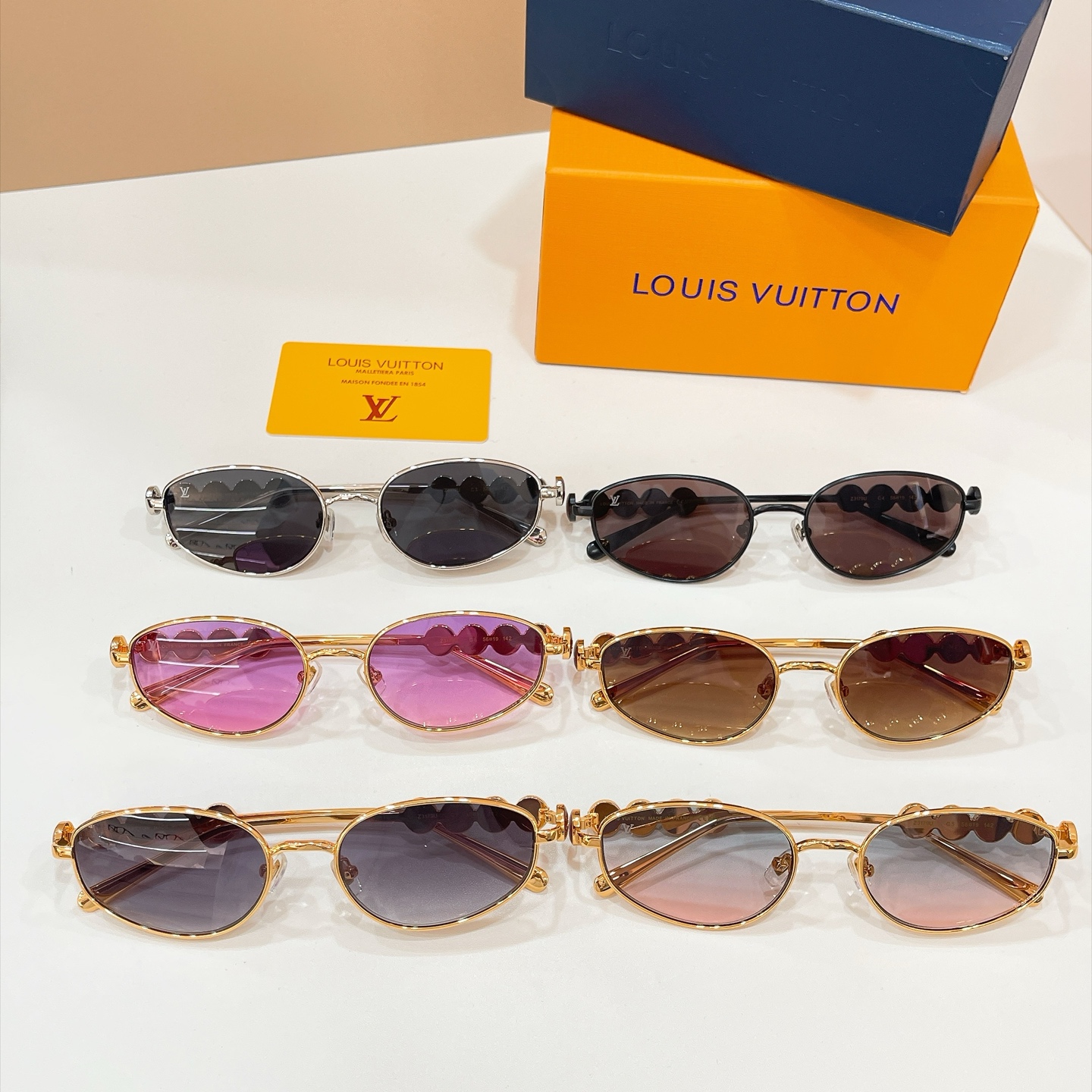 LOUIS VUITTO*✨✨✨MODEL：Z3179U✨✨✨ SIZE：56口19-142✨✨✨