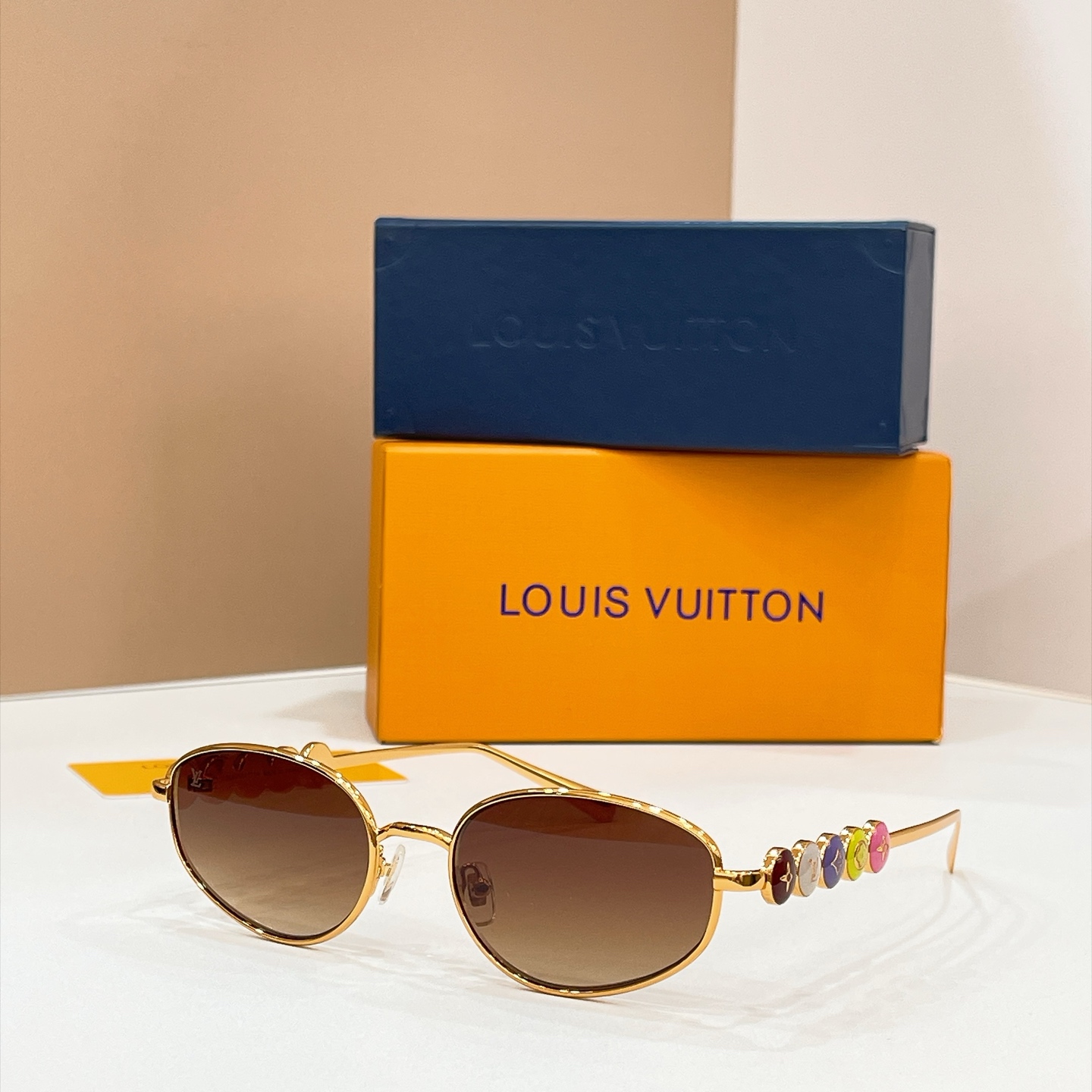 LOUIS VUITTO*✨✨✨MODEL：Z3179U✨✨✨ SIZE：56口19-142✨✨✨