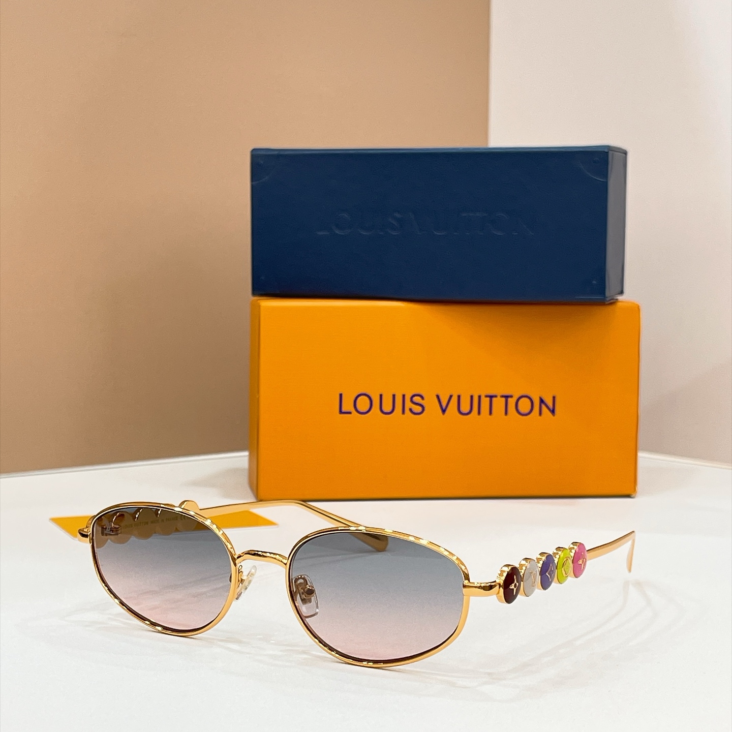 LOUIS VUITTO*✨✨✨MODEL：Z3179U✨✨✨ SIZE：56口19-142✨✨✨
