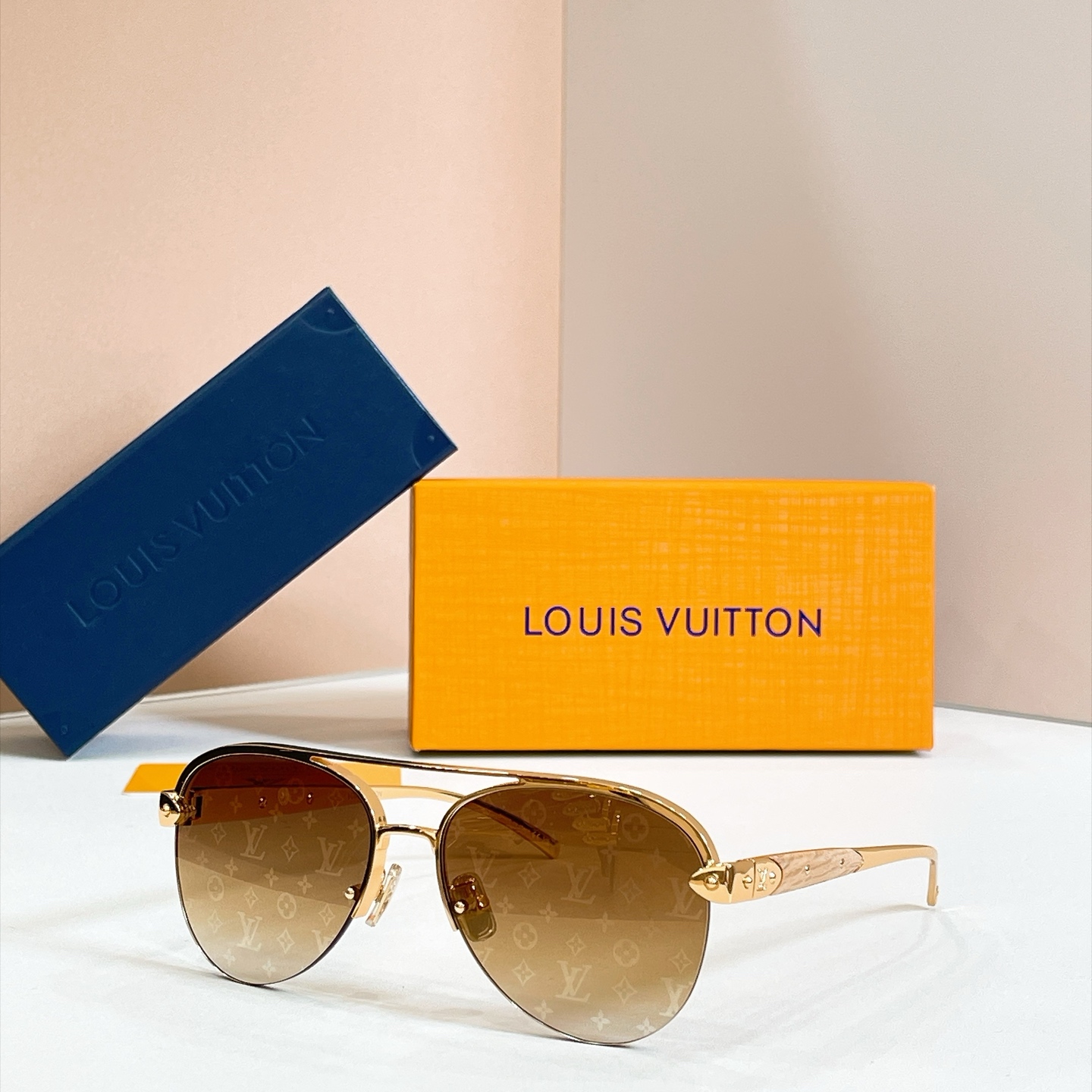 LOUIS VUITTO*✨✨✨MODEL：Z2348U✨✨✨ SIZE：58口16-145✨✨✨