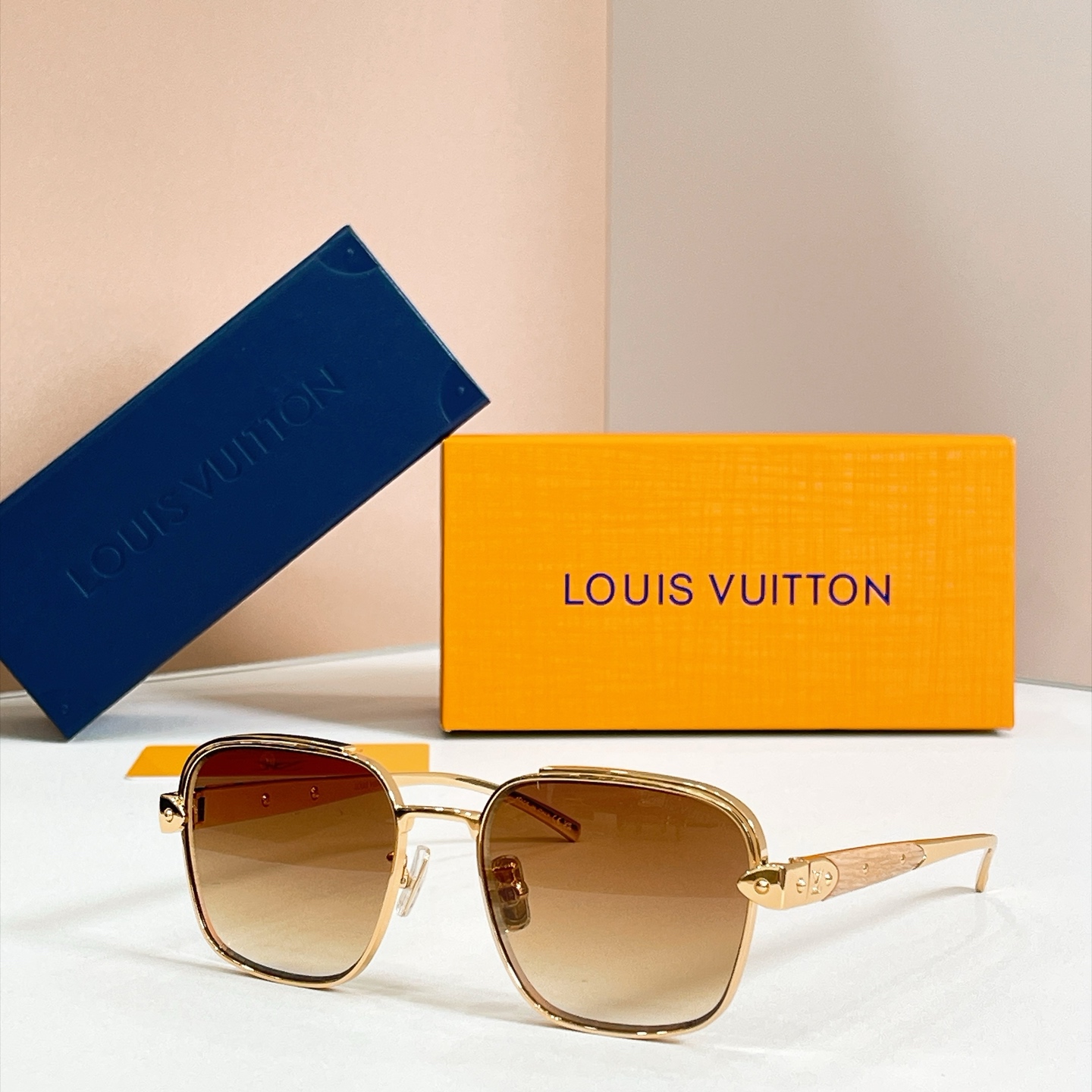LOUIS VUITTO*✨✨✨MODEL：Z2347U✨✨✨ SIZE：54口18-140✨✨✨
