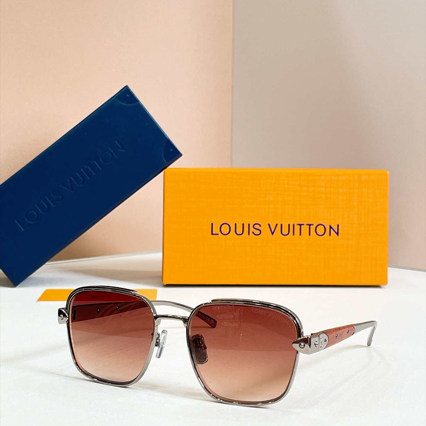 LOUIS VUITTO*✨✨✨MODEL：Z2347U✨✨✨ SIZE：54口18-140✨✨✨