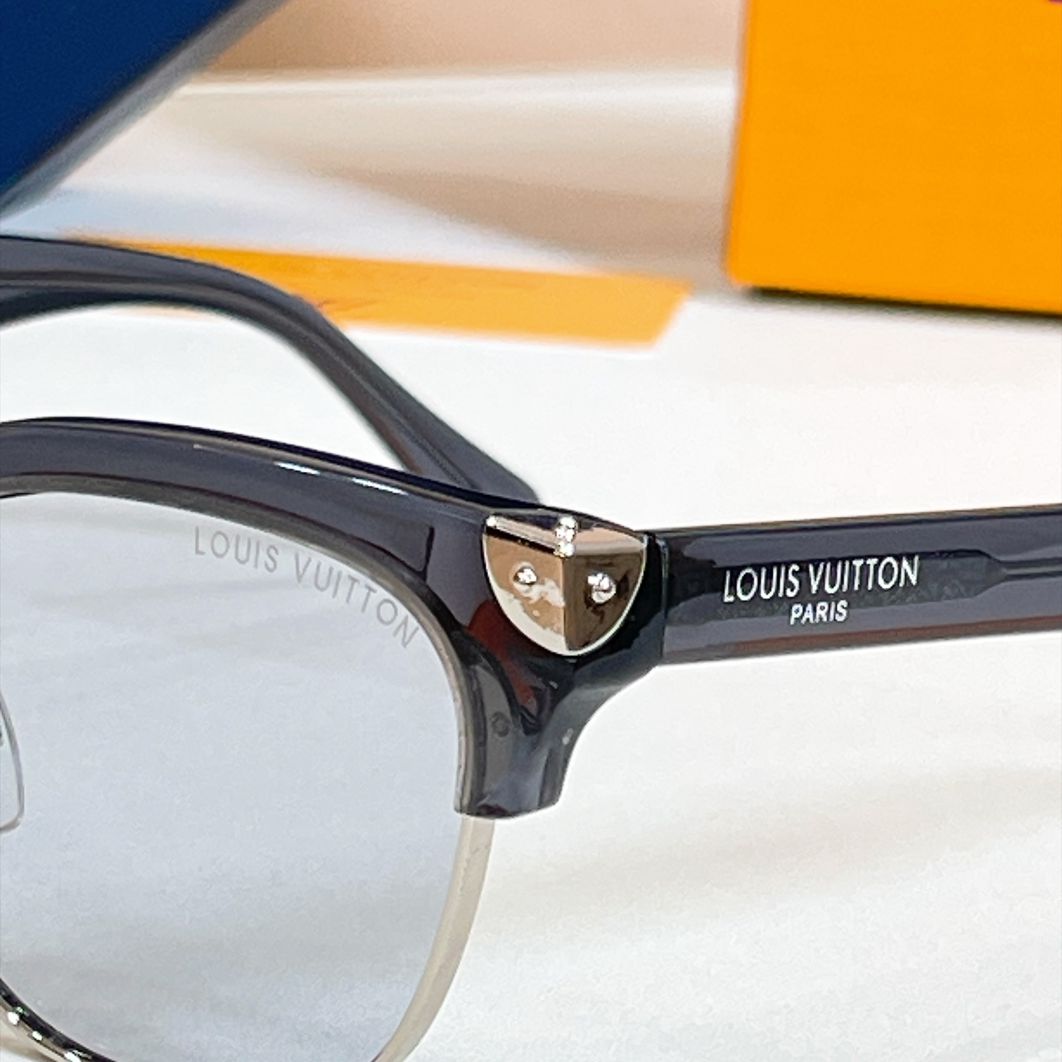 LOUIS VUITTO*✨✨✨MODEL：Z7326U✨✨✨ SIZE：54口19-145✨✨✨
