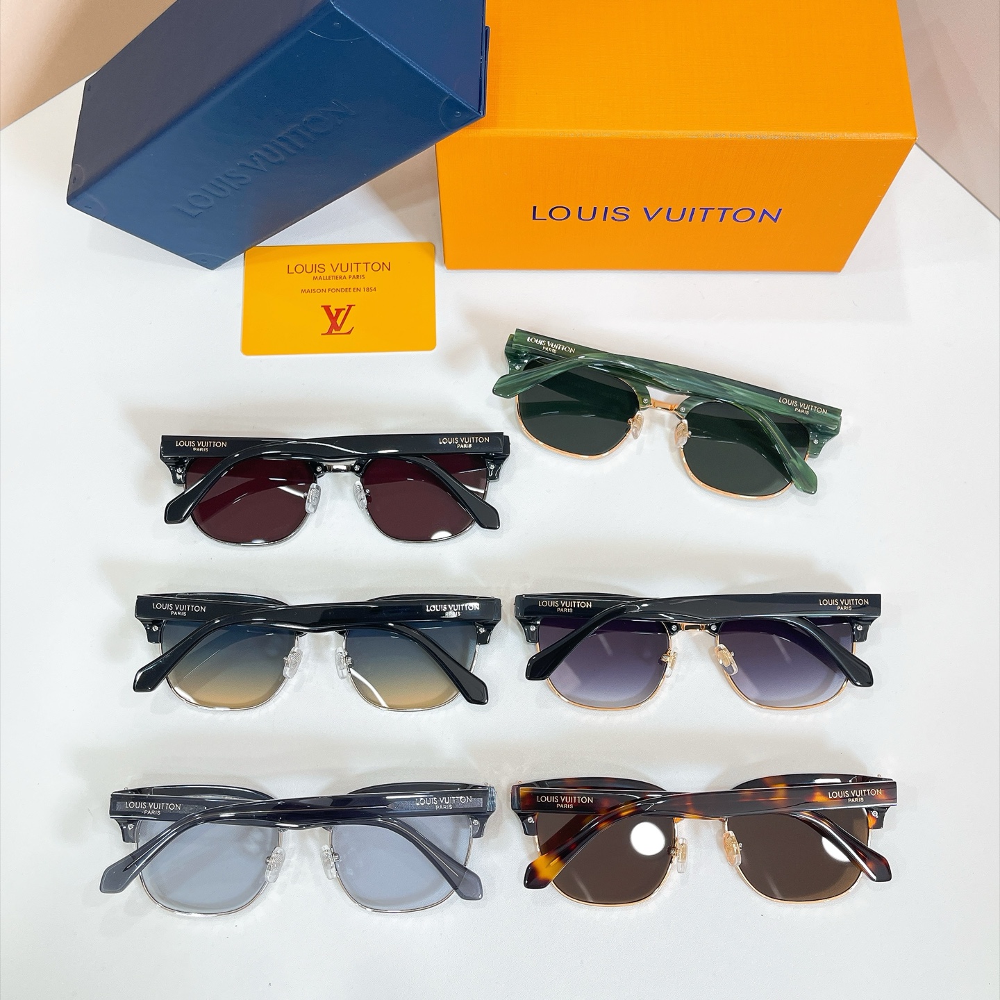 LOUIS VUITTO*✨✨✨MODEL：Z7326U✨✨✨ SIZE：54口19-145✨✨✨