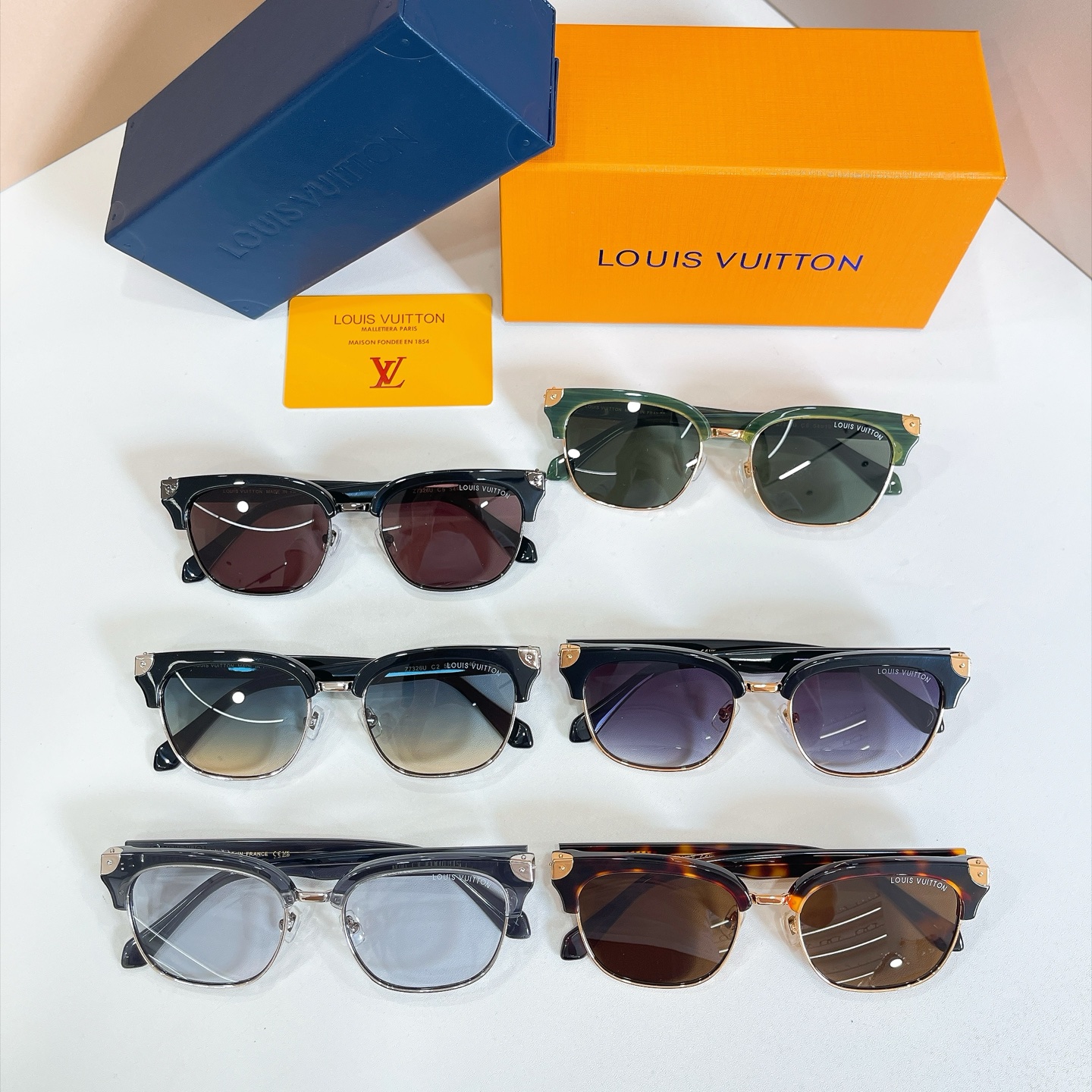 LOUIS VUITTO*✨✨✨MODEL：Z7326U✨✨✨ SIZE：54口19-145✨✨✨