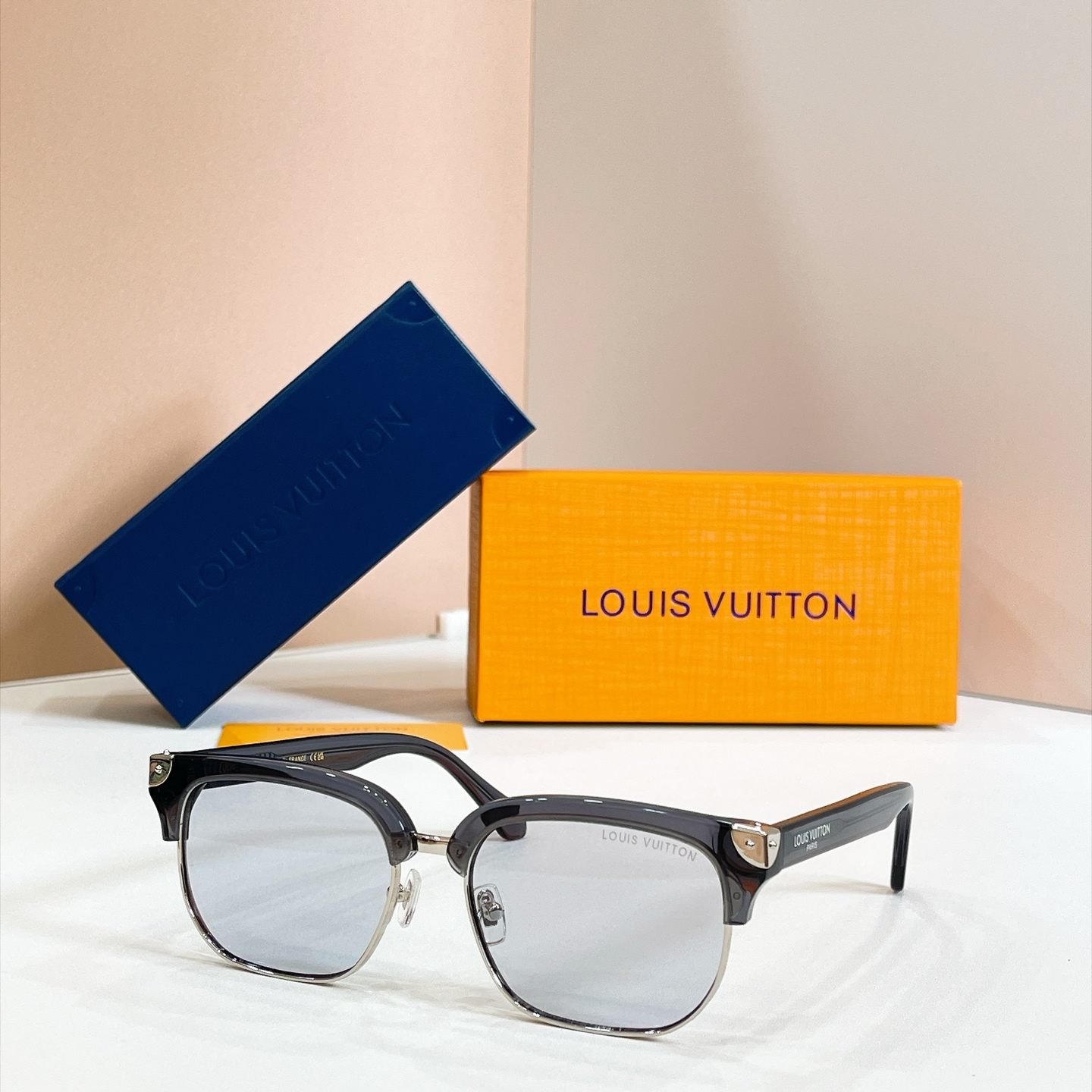 LOUIS VUITTO*✨✨✨MODEL：Z7327U✨✨✨ SIZE：56口17-145✨✨✨