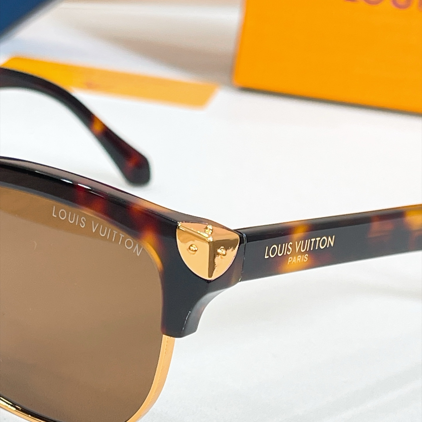LOUIS VUITTO*✨✨✨MODEL：Z7327U✨✨✨ SIZE：56口17-145✨✨✨