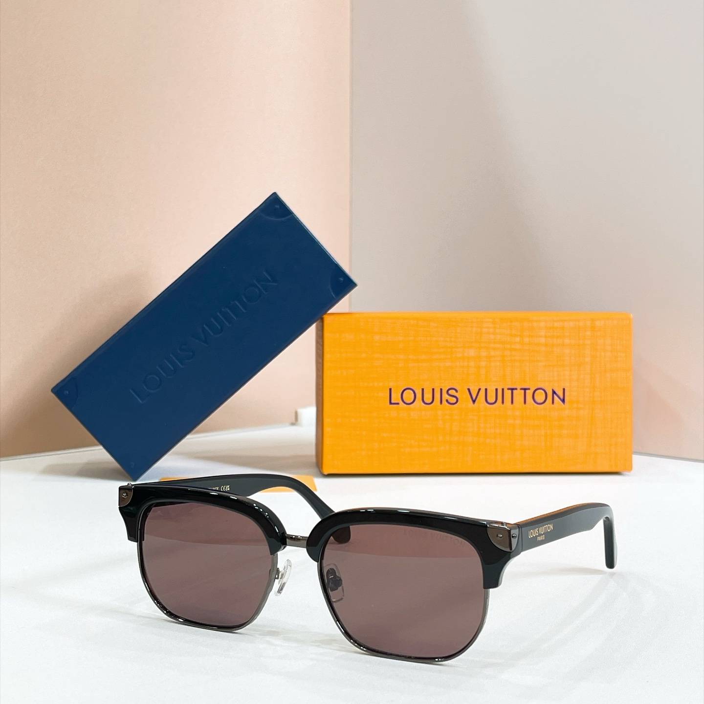 LOUIS VUITTO*✨✨✨MODEL：Z7327U✨✨✨ SIZE：56口17-145✨✨✨