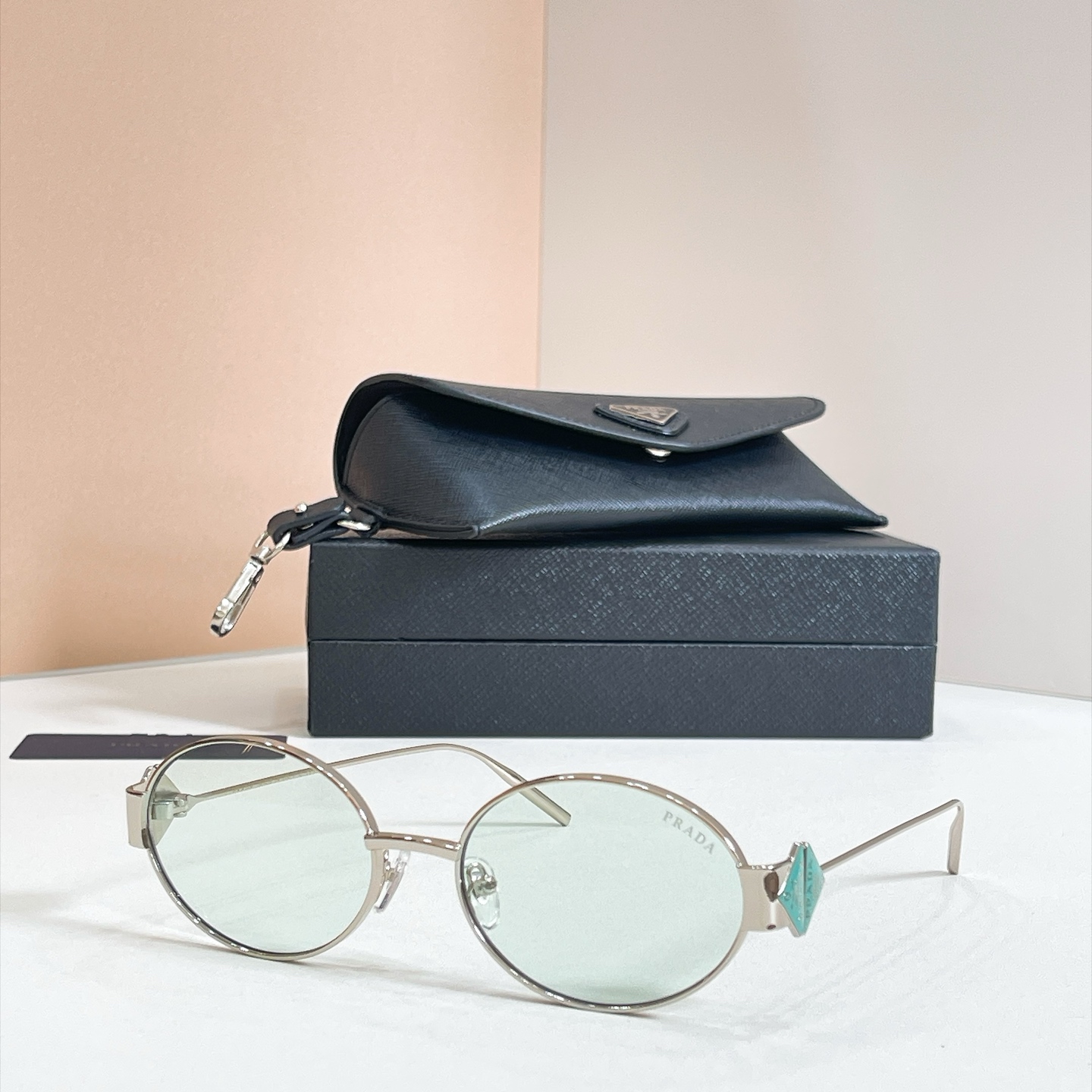 PRADA✨✨✨MODEL：SPR D69S✨✨✨SIZE：57口18-145✨✨✨
