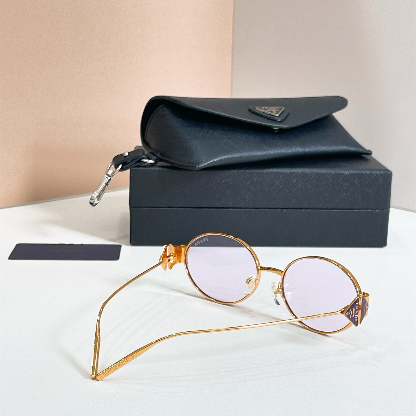 PRADA✨✨✨MODEL：SPR D69S✨✨✨SIZE：57口18-145✨✨✨